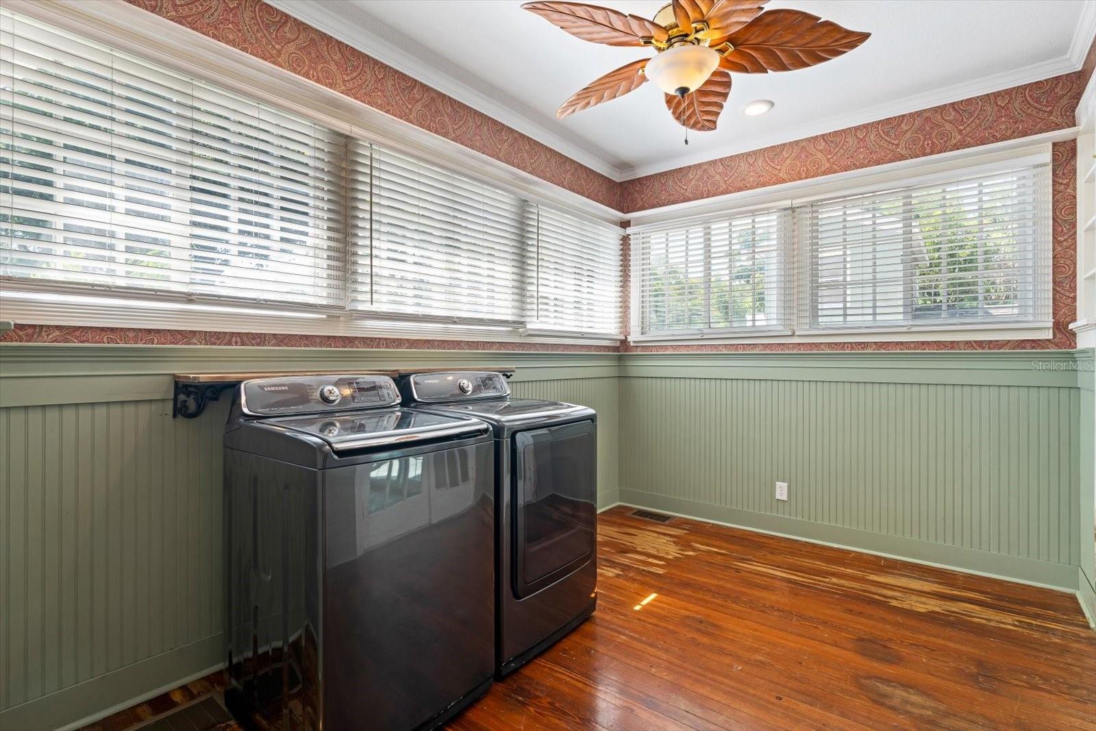 7754 WESTMORELAND DR, SARASOTA, FL, 34243