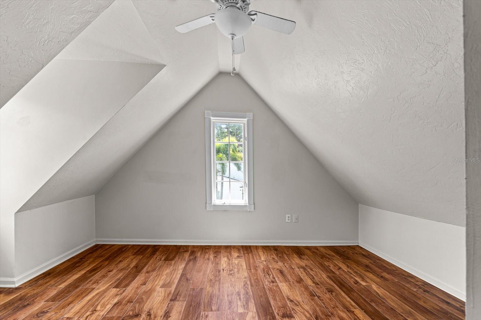 7754 WESTMORELAND DR, SARASOTA, FL, 34243