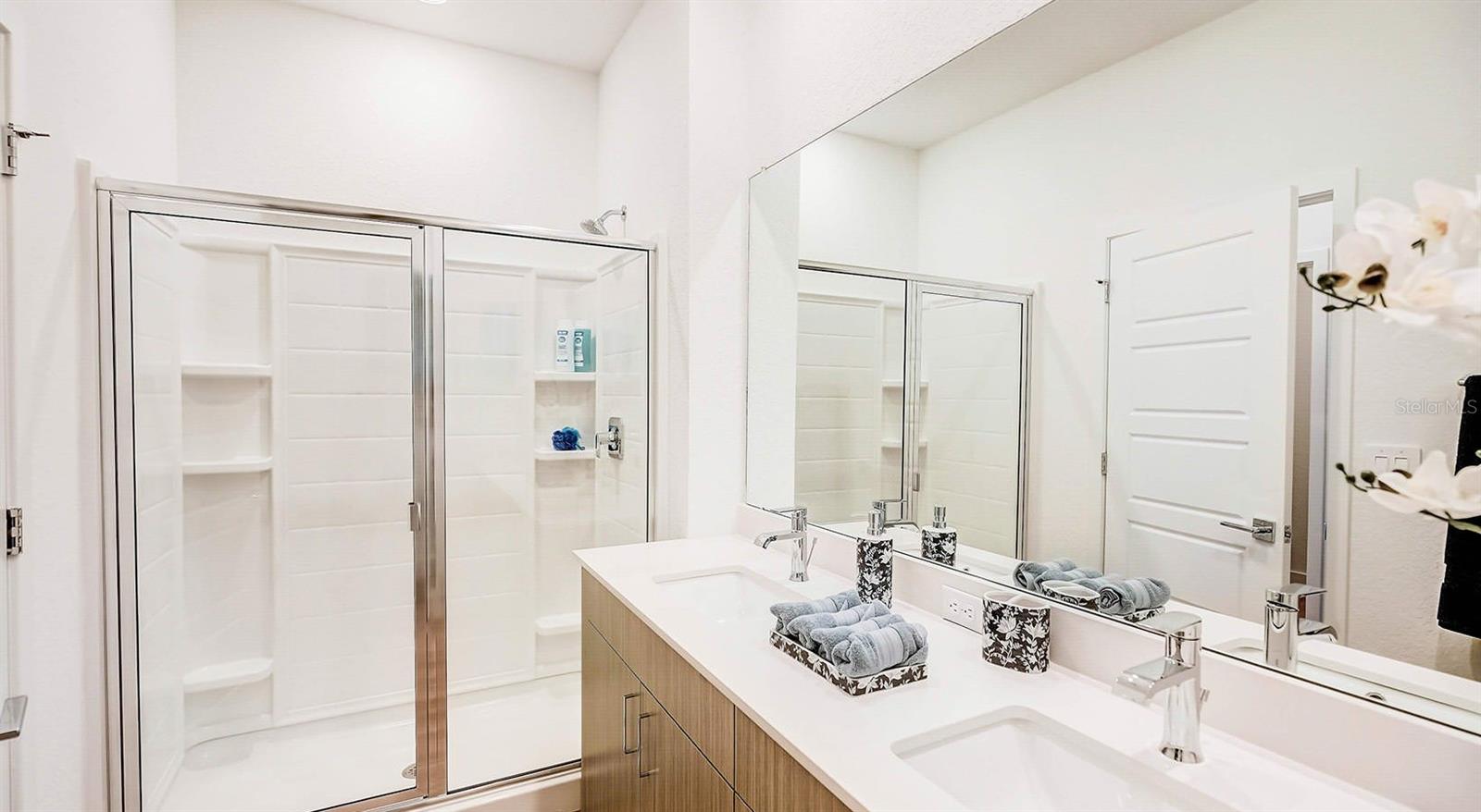 8044 GULFSTREAM CT, LAKEWOOD RANCH, FL, 34202