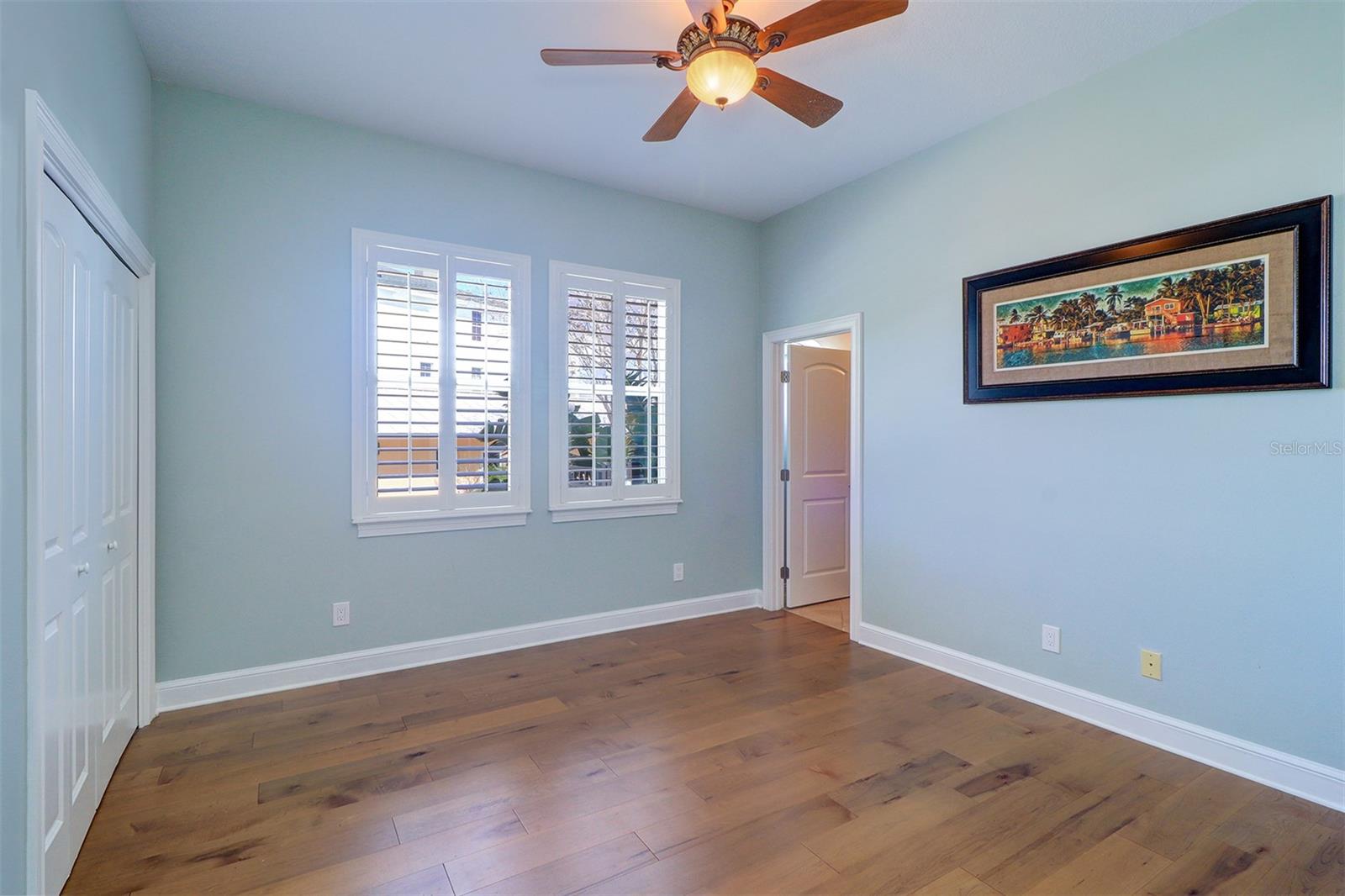 U8235325 Property Photo