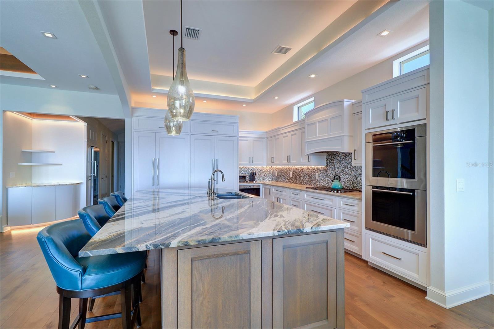 U8235325 Property Photo