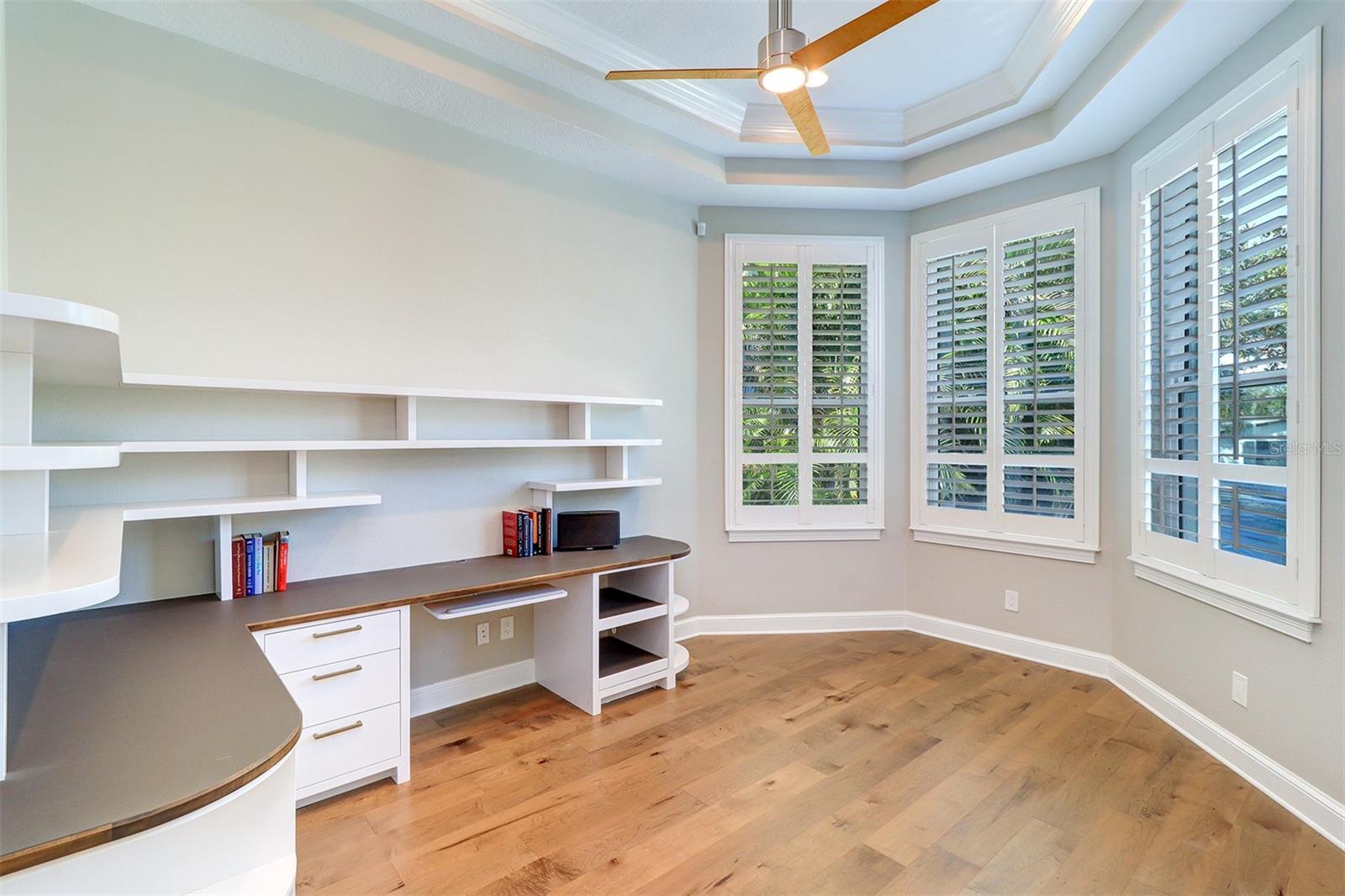 U8235325 Property Photo