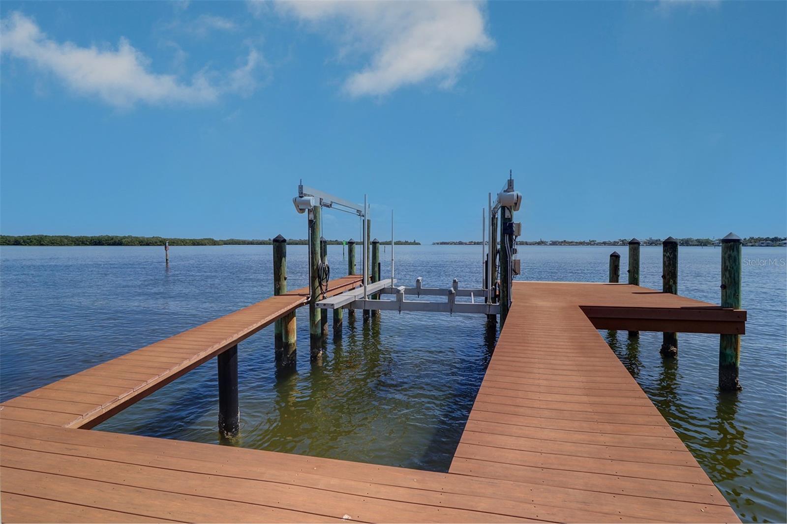 U8235325 Property Photo