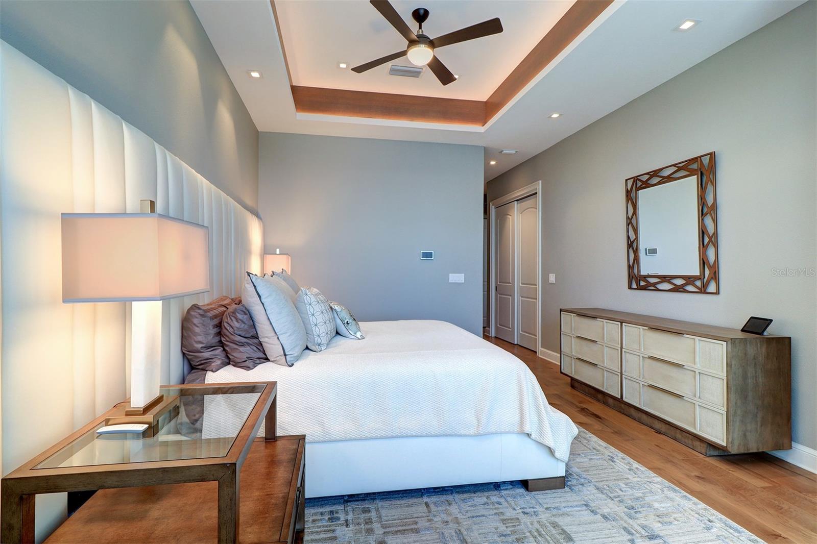 U8235325 Property Photo