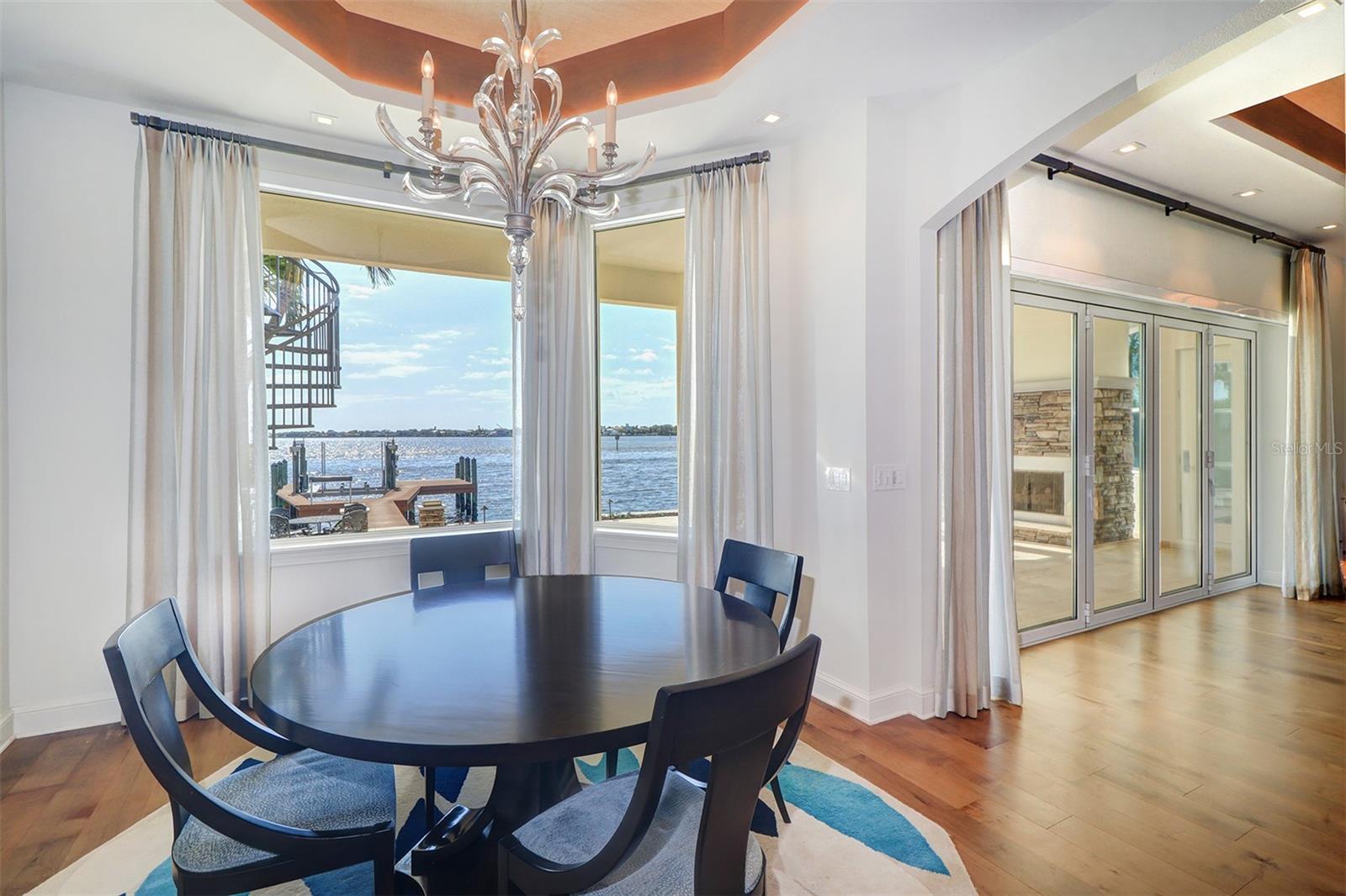 U8235325 Property Photo