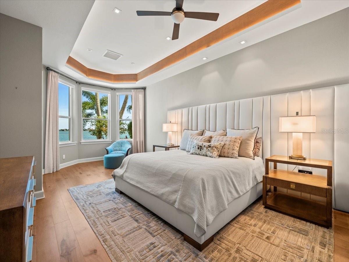 U8235325 Property Photo