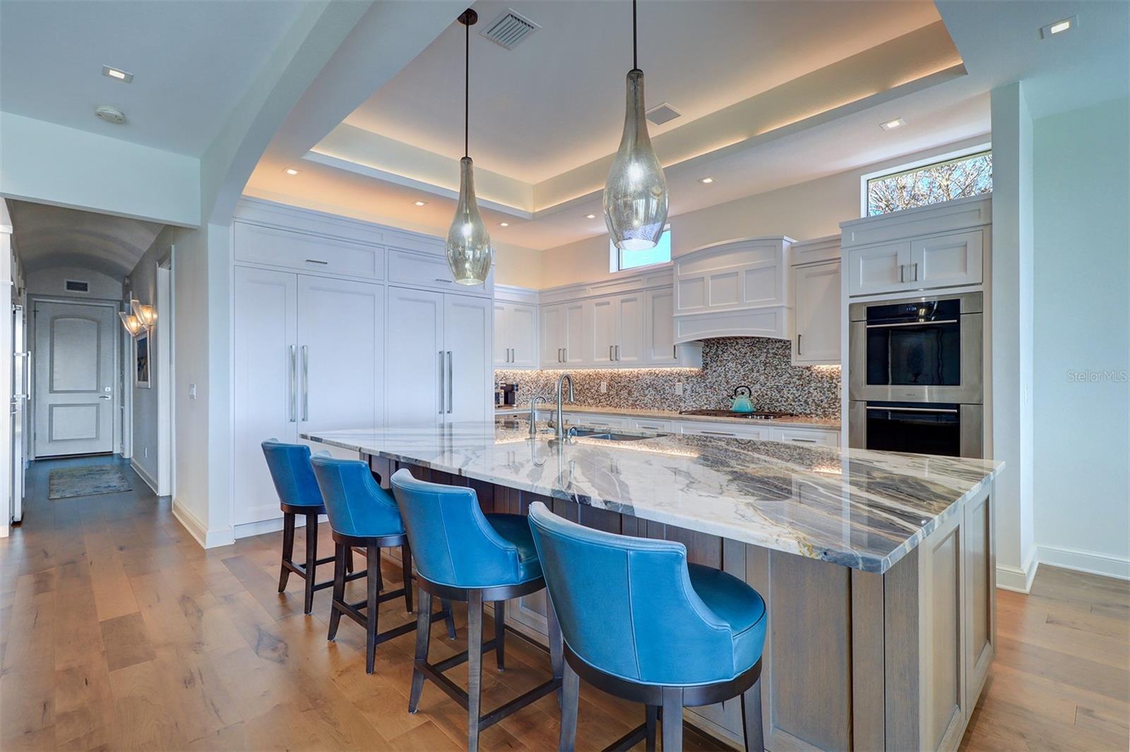 U8235325 Property Photo