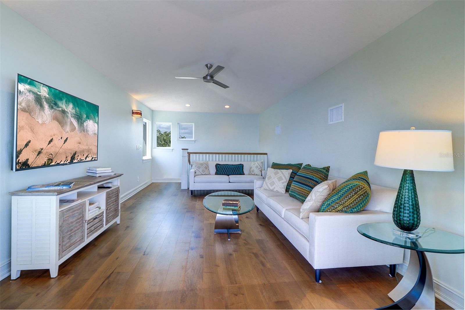 U8235325 Property Photo