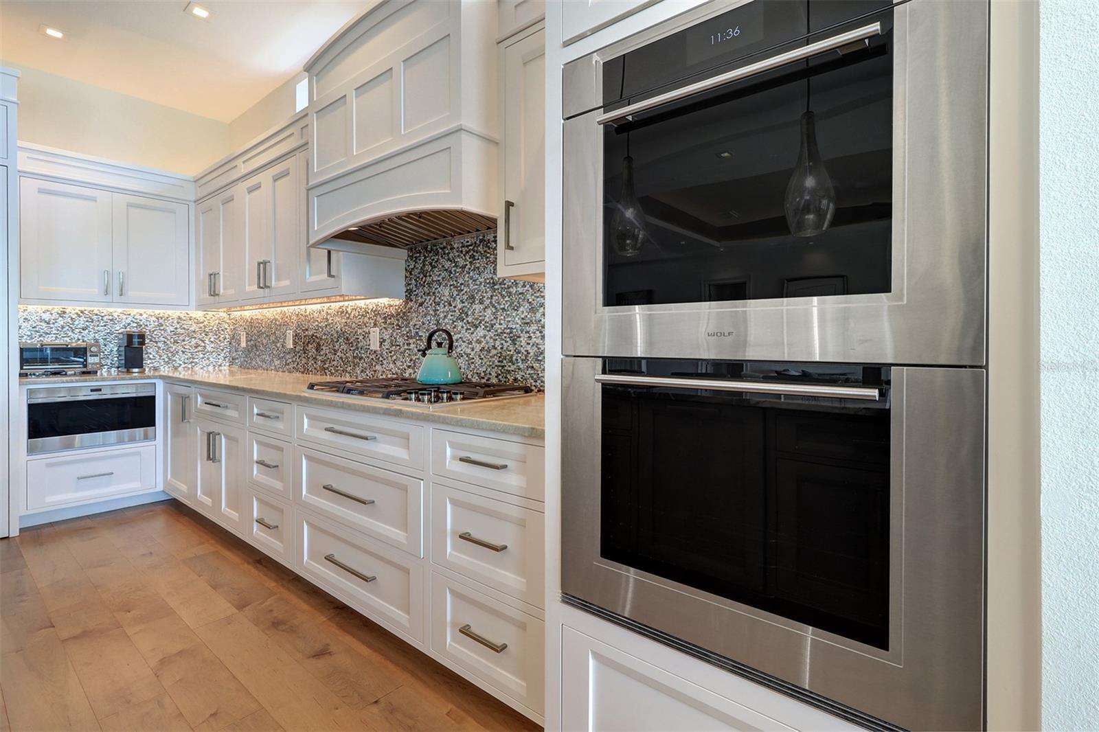 U8235325 Property Photo