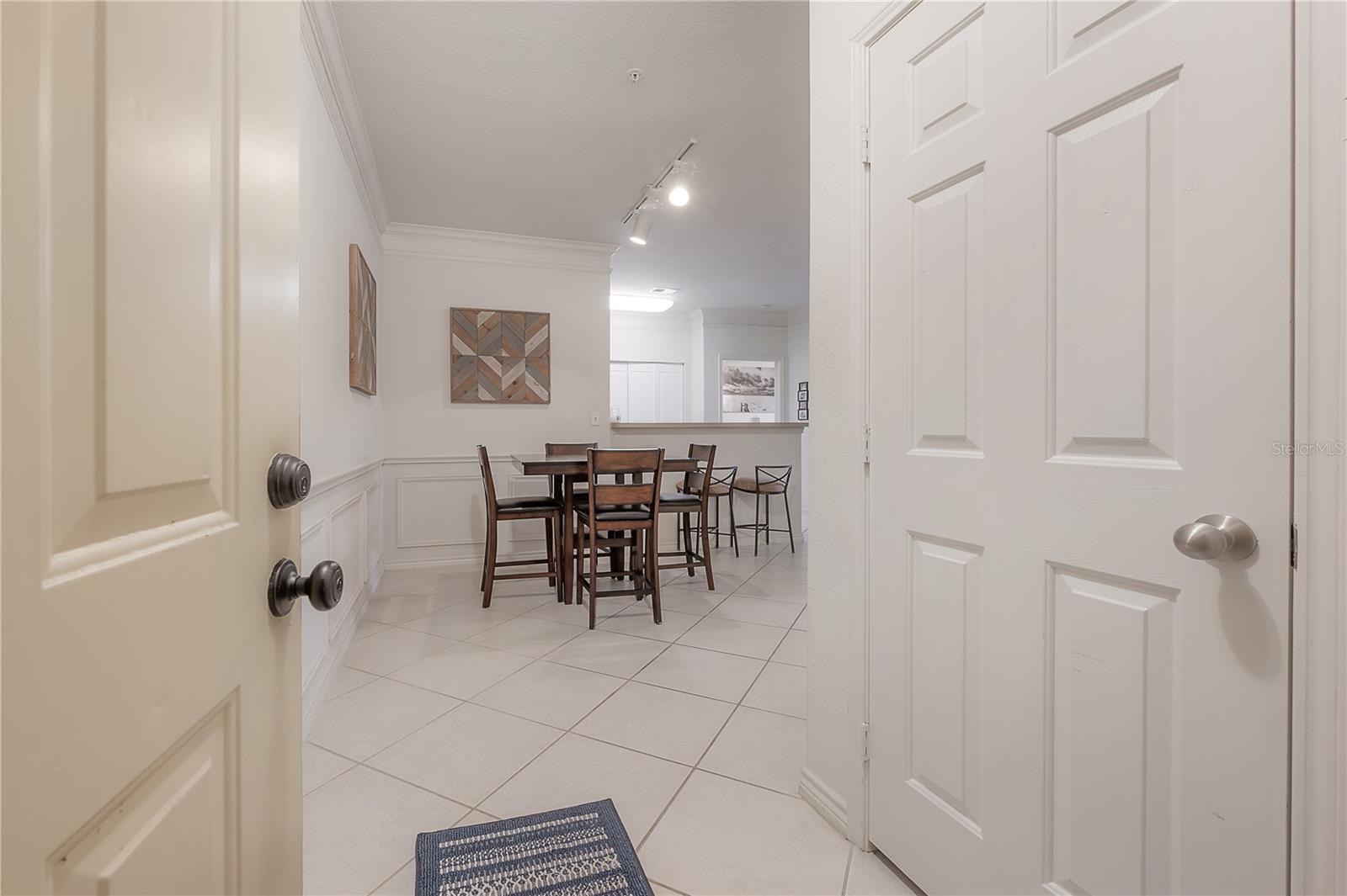 4306 BAYSIDE VILLAGE DR #204, TAMPA, FL, 33615