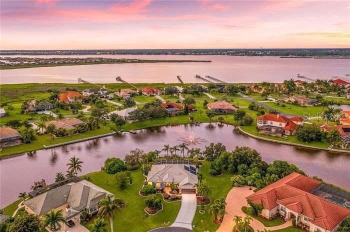 6119 9TH AVENUE CIR NE, BRADENTON, FL, 34212