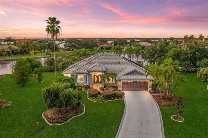 6119 9TH AVENUE CIR NE, BRADENTON, FL, 34212