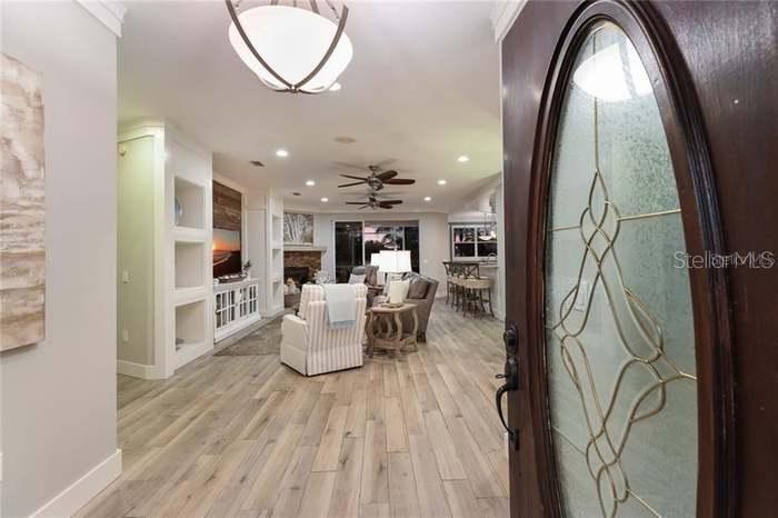 6119 9TH AVENUE CIR NE, BRADENTON, FL, 34212