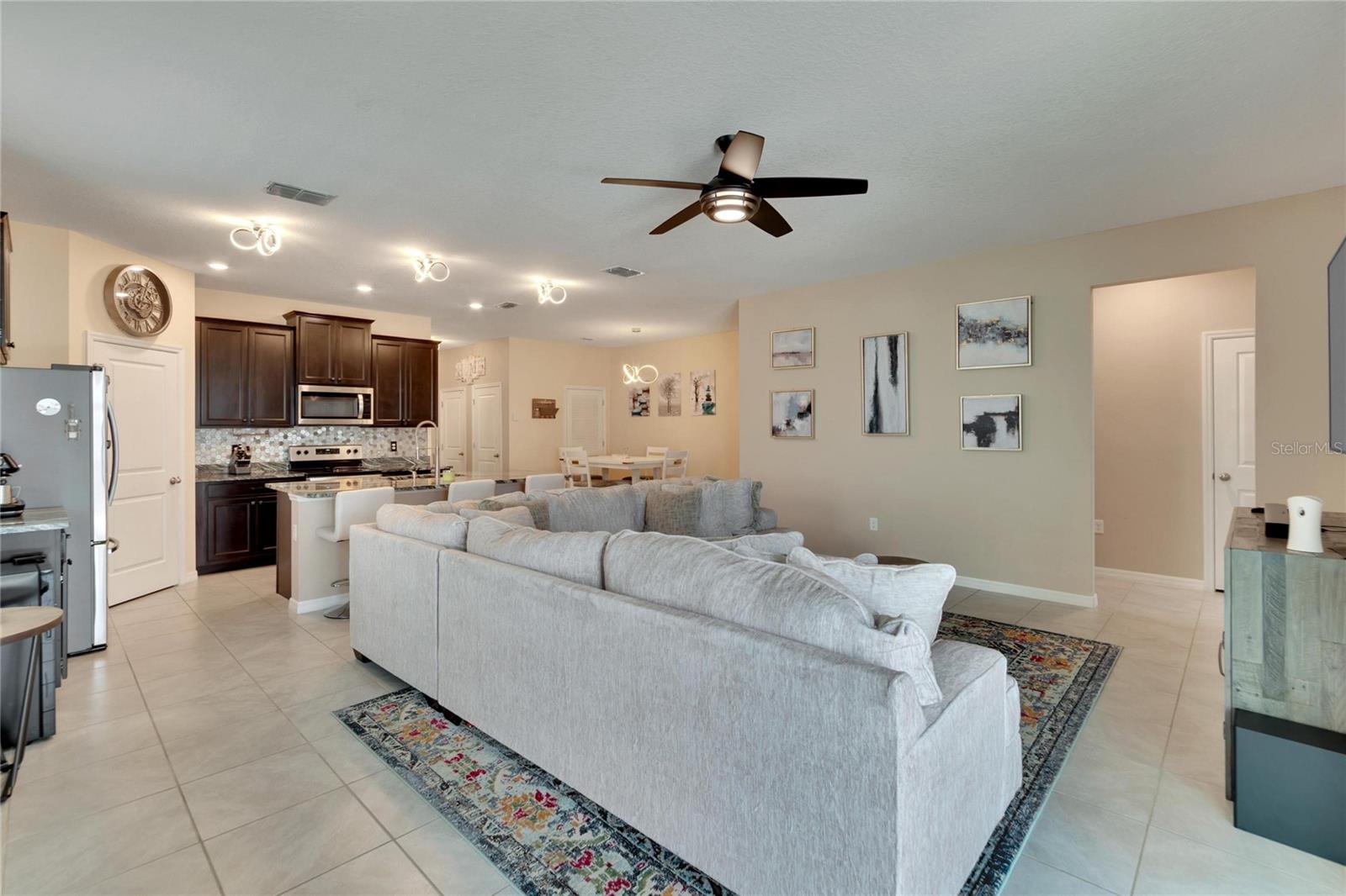 582 8TH ST NW, RUSKIN, FL, 33570