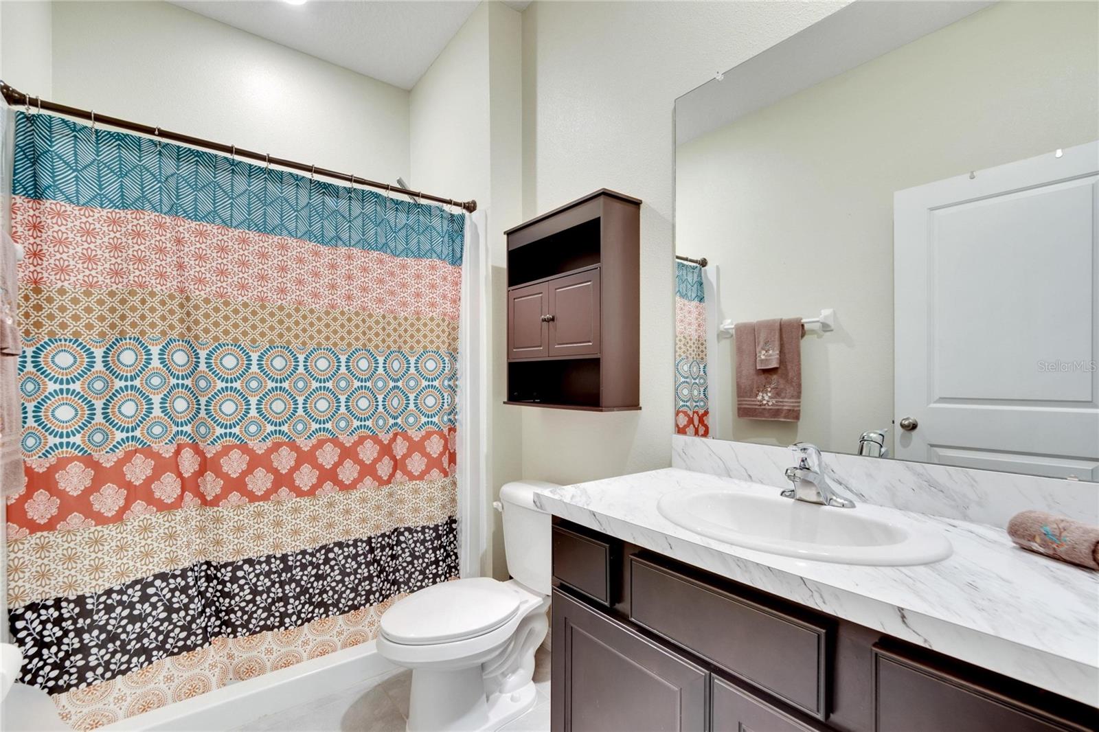 582 8TH ST NW, RUSKIN, FL, 33570