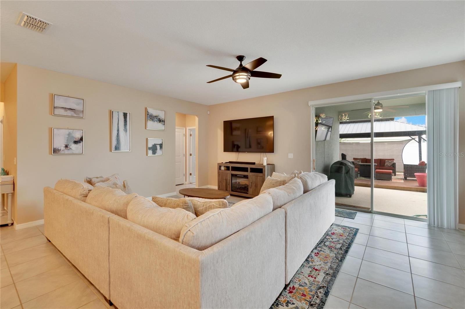 582 8TH ST NW, RUSKIN, FL, 33570
