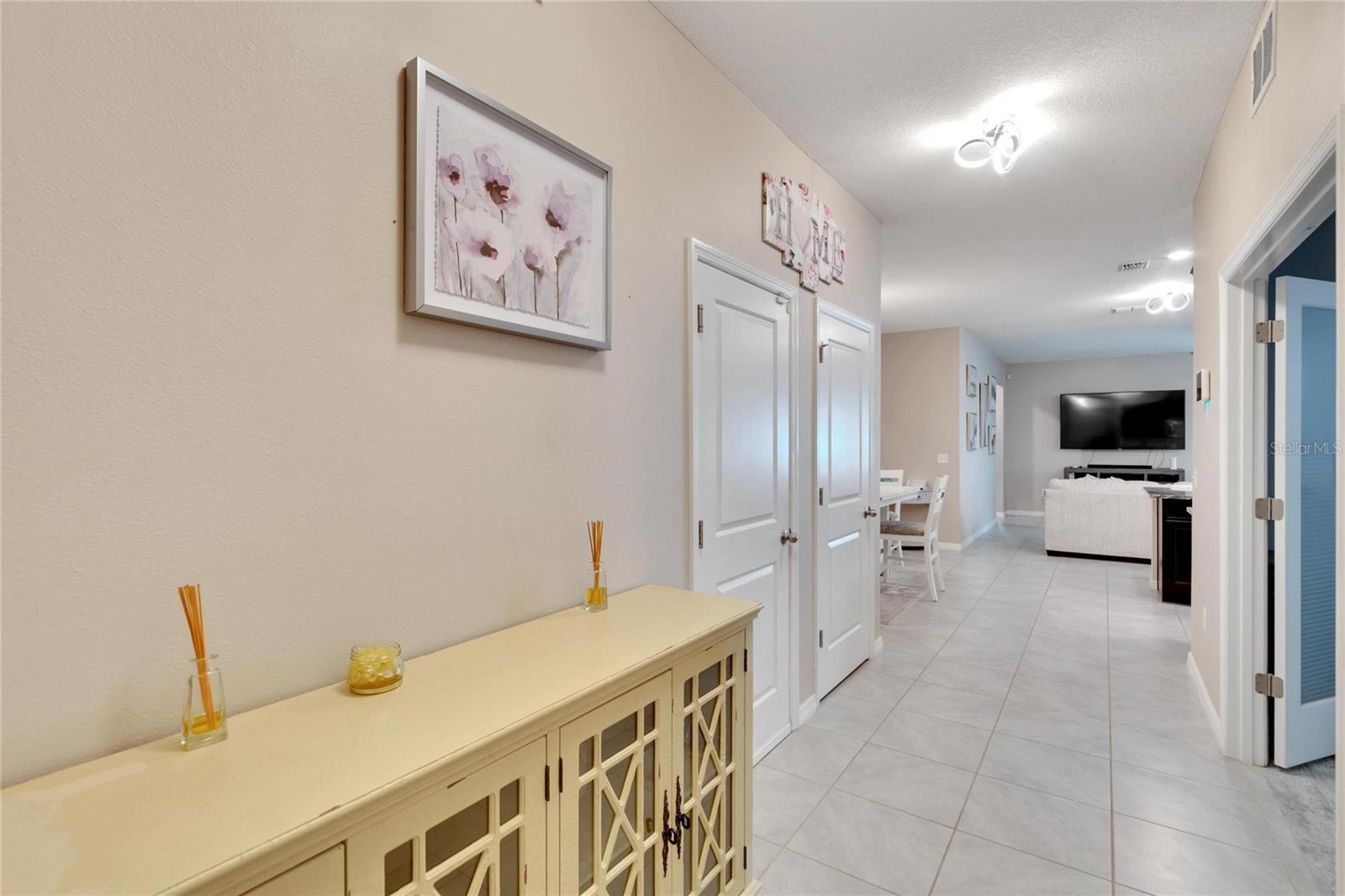 582 8TH ST NW, RUSKIN, FL, 33570