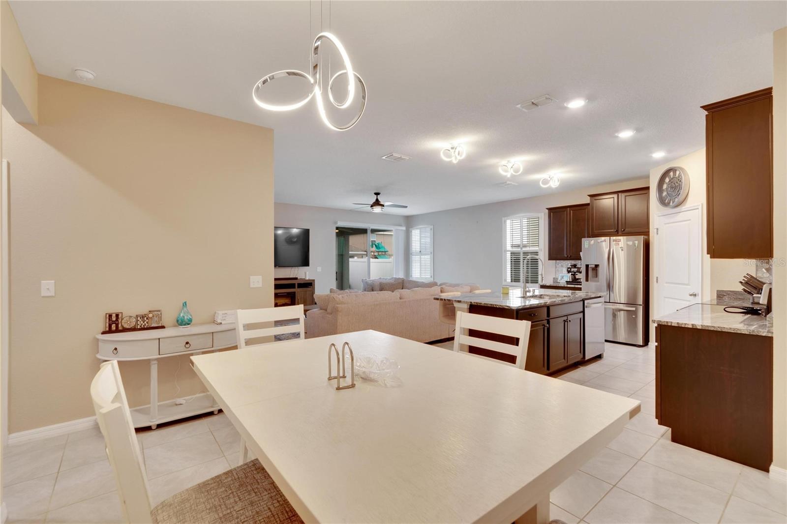 582 8TH ST NW, RUSKIN, FL, 33570