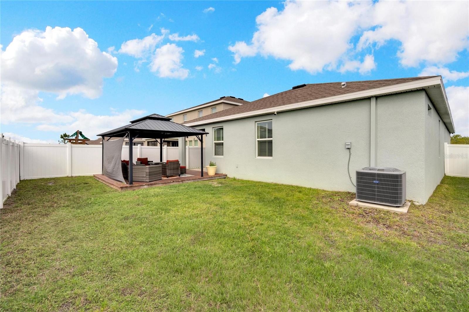 582 8TH ST NW, RUSKIN, FL, 33570
