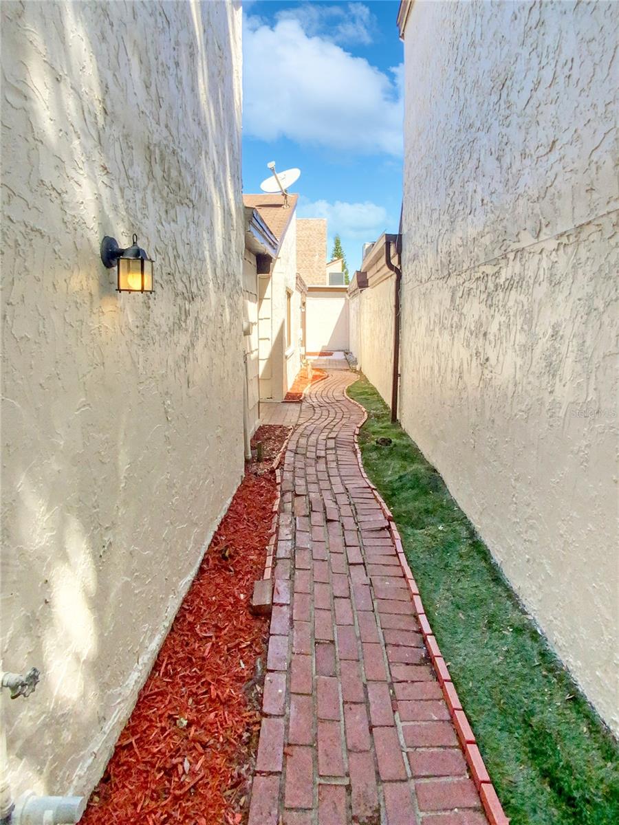 7513 ROCKY POINT DR, HUDSON, FL, 34667