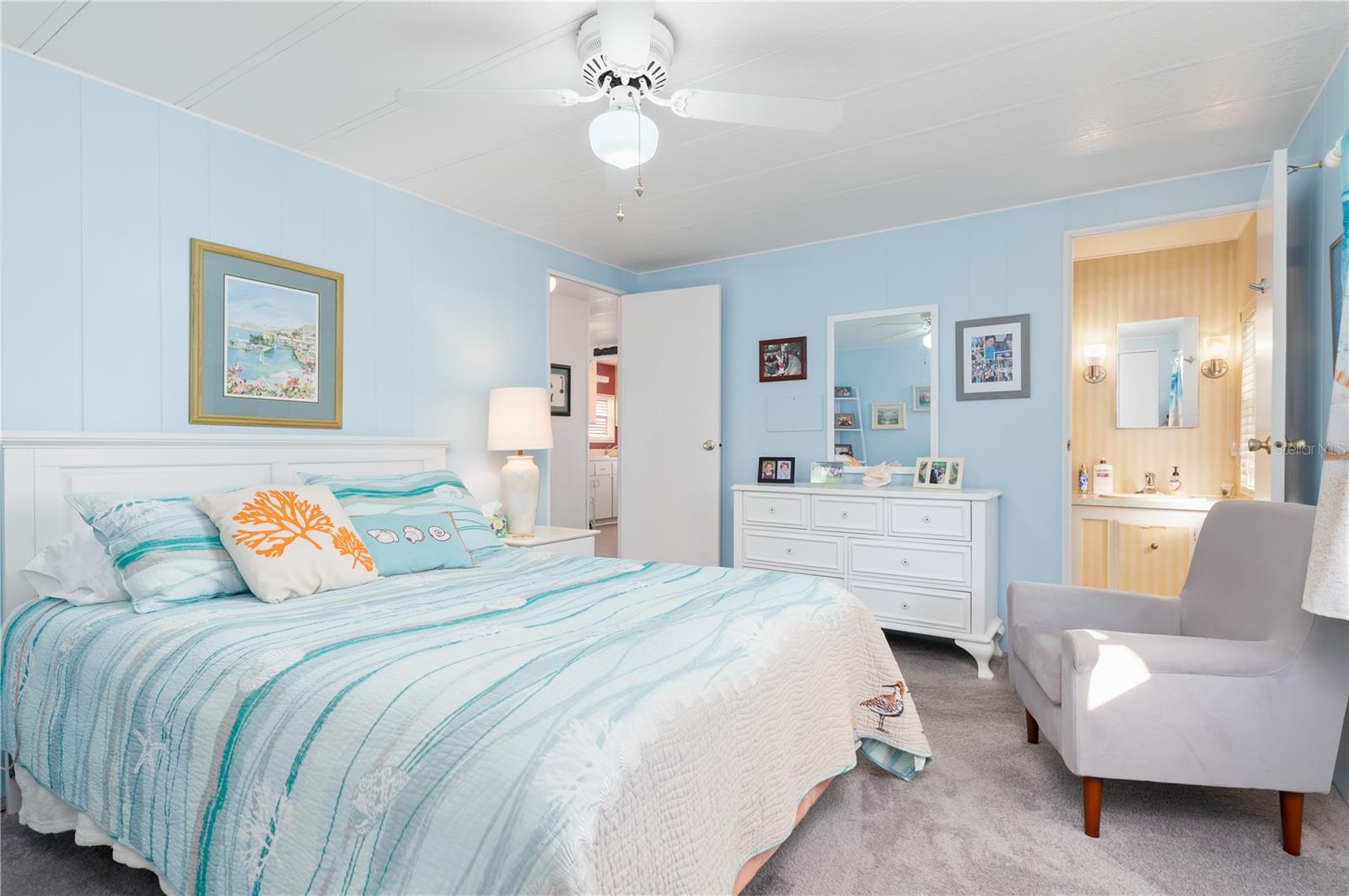 511 CRAMPTON LN, NORTH FORT MYERS, FL, 33903