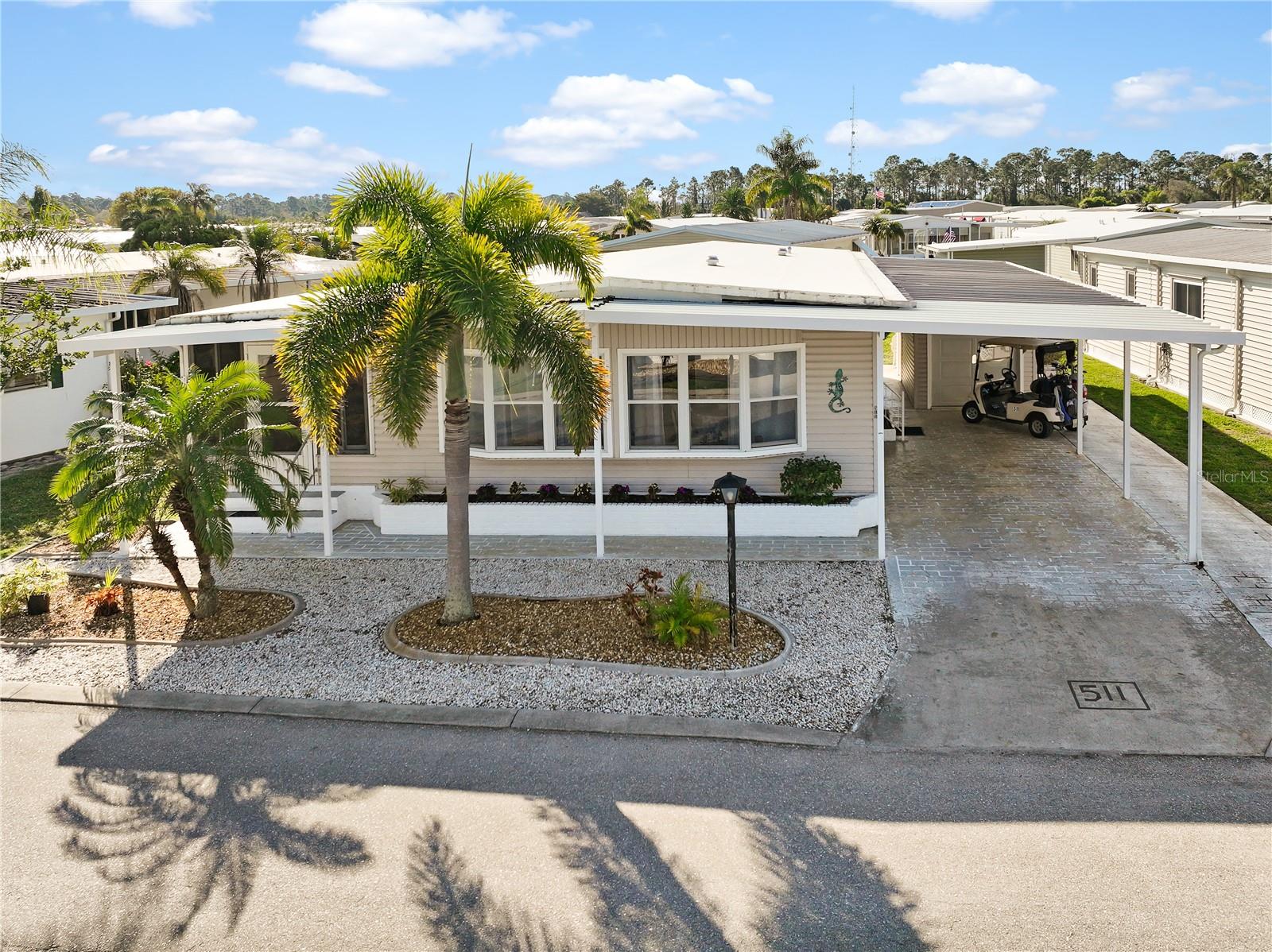 511 CRAMPTON LN, NORTH FORT MYERS, FL, 33903