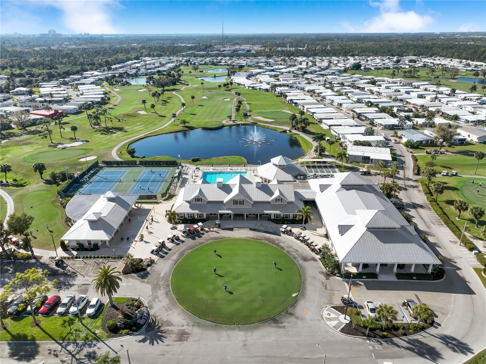 511 CRAMPTON LN, NORTH FORT MYERS, FL, 33903