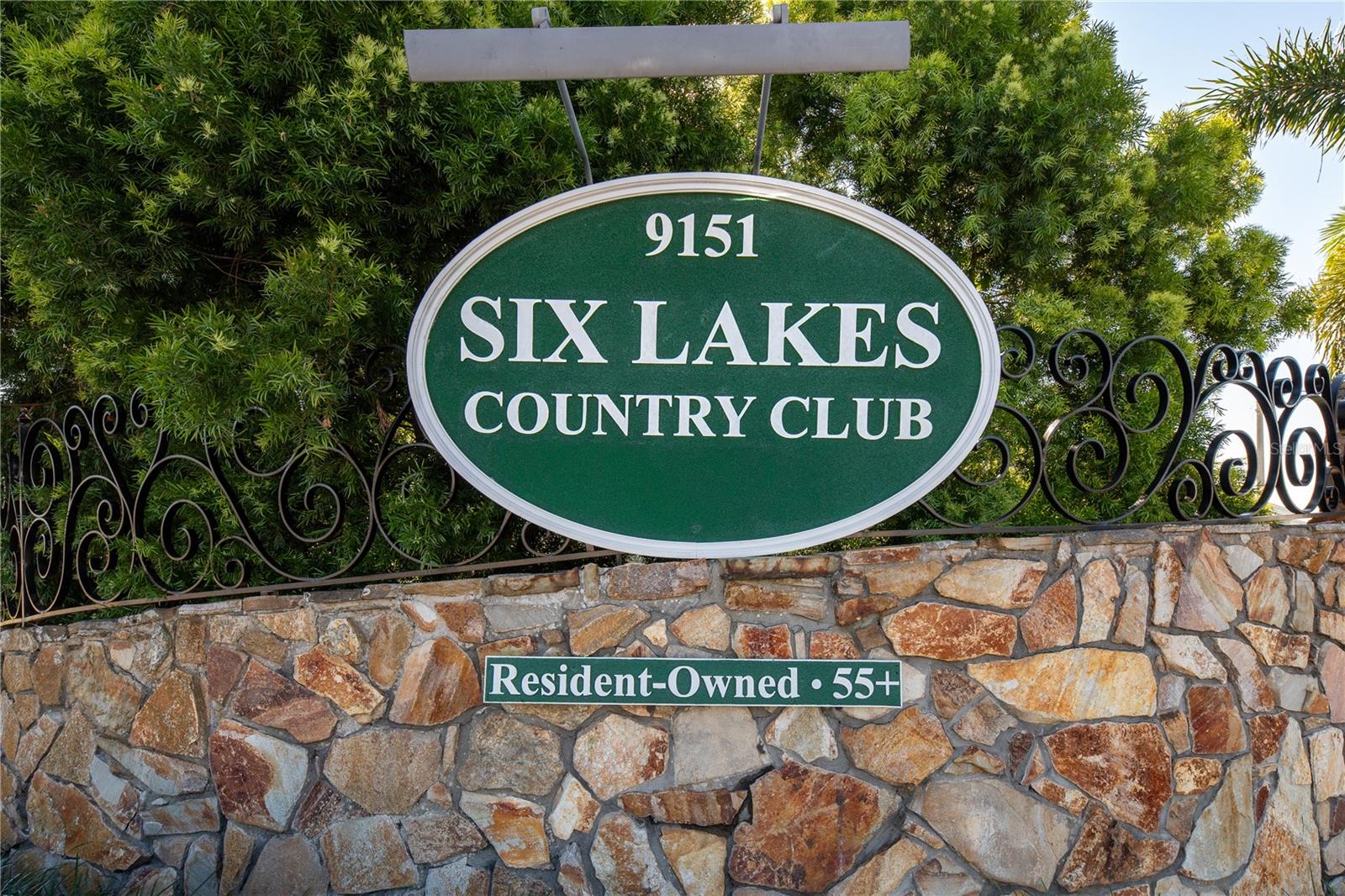 511 CRAMPTON LN, NORTH FORT MYERS, FL, 33903