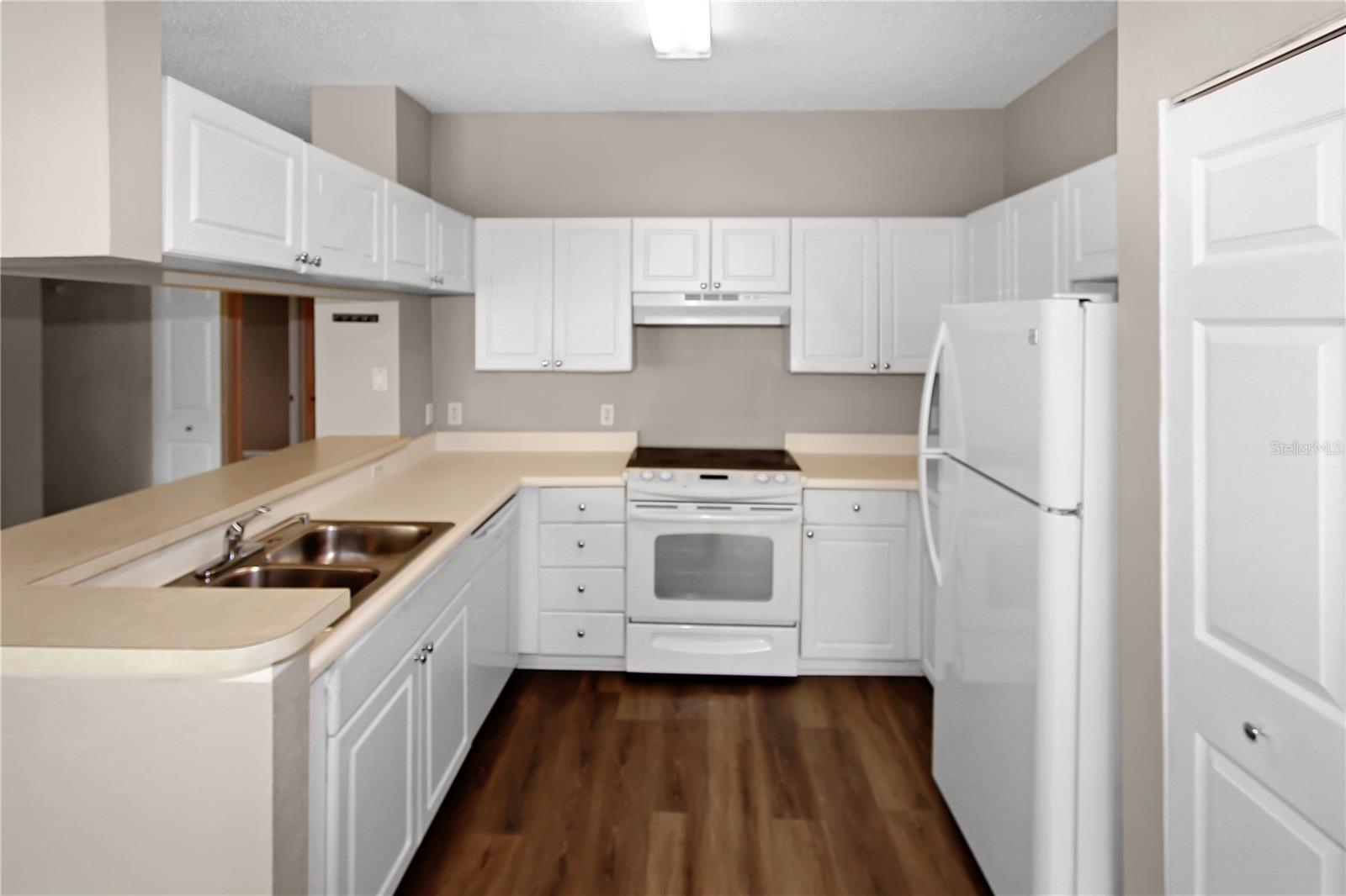 2516 WHITE MAGNOLIA WAY, SANFORD, FL, 32771