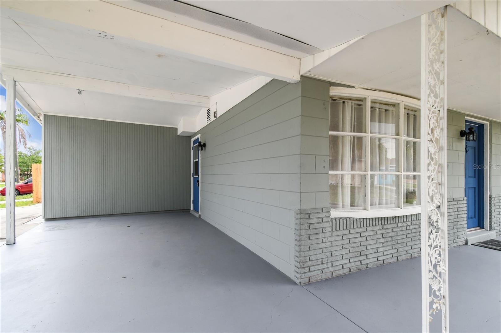 2305 N TAMPANIA AVE, TAMPA, FL, 33607