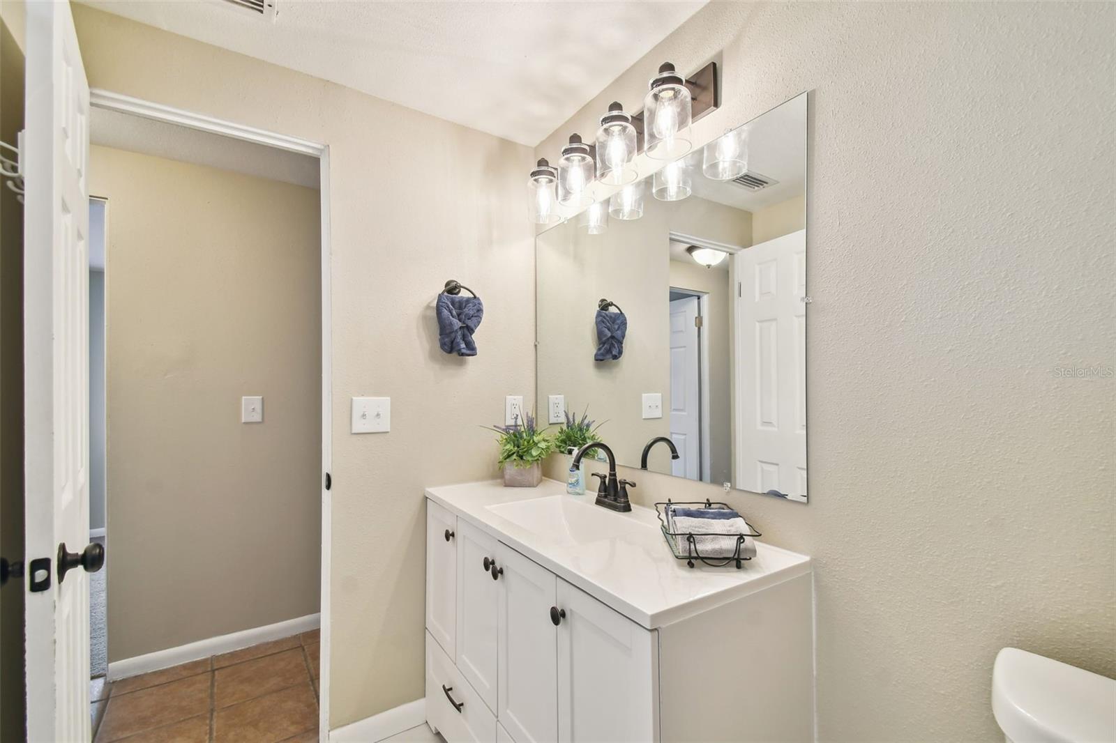 2305 N TAMPANIA AVE, TAMPA, FL, 33607