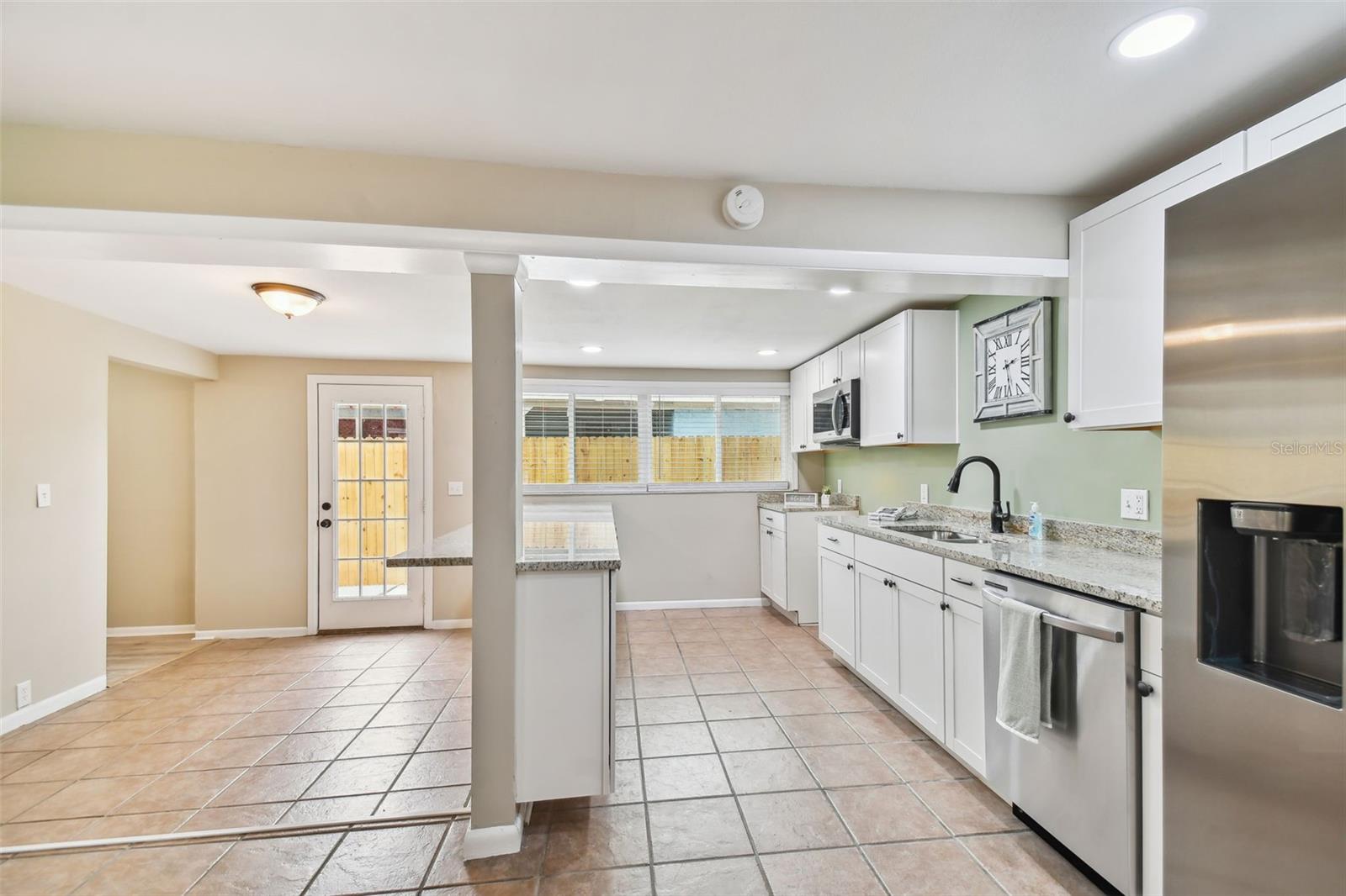 2305 N TAMPANIA AVE, TAMPA, FL, 33607
