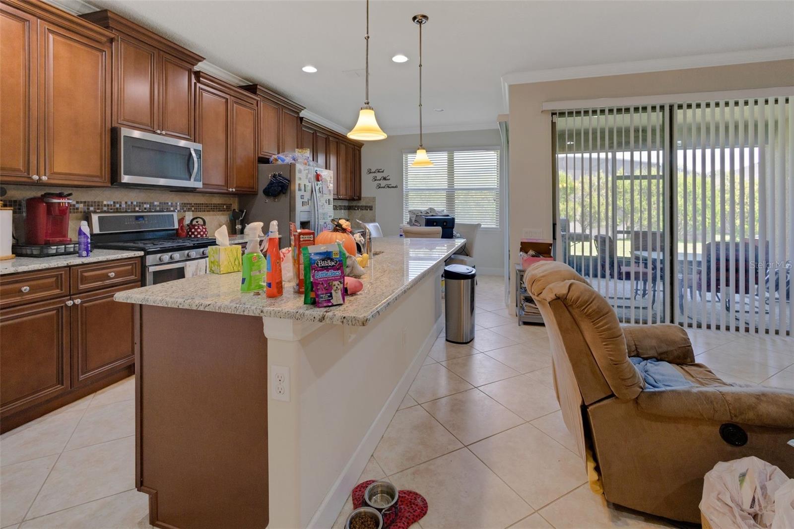 216 GRANADA LN, DAVENPORT, FL, 33837