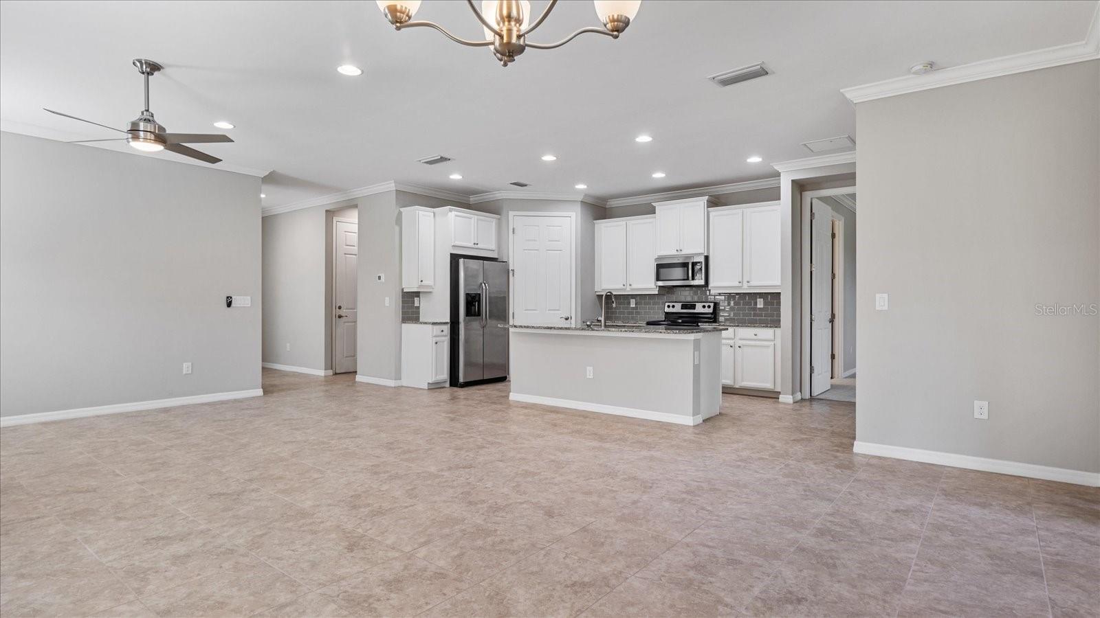 167 MARAVIYA BLVD, NOKOMIS, FL, 34275