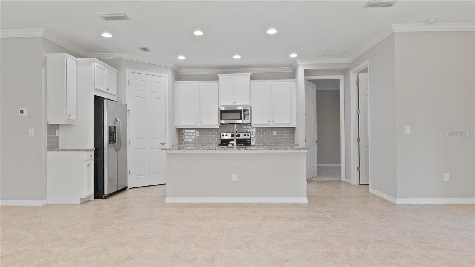 167 MARAVIYA BLVD, NOKOMIS, FL, 34275