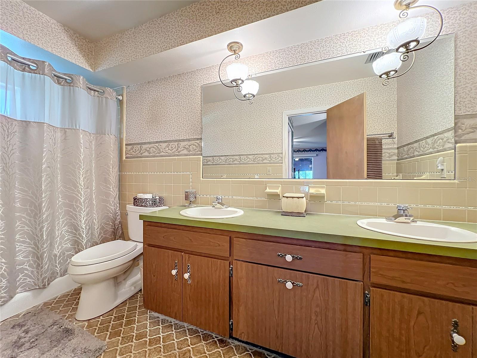 1124 PEARL VIEW DR, ALTAMONTE SPRINGS, FL, 32714