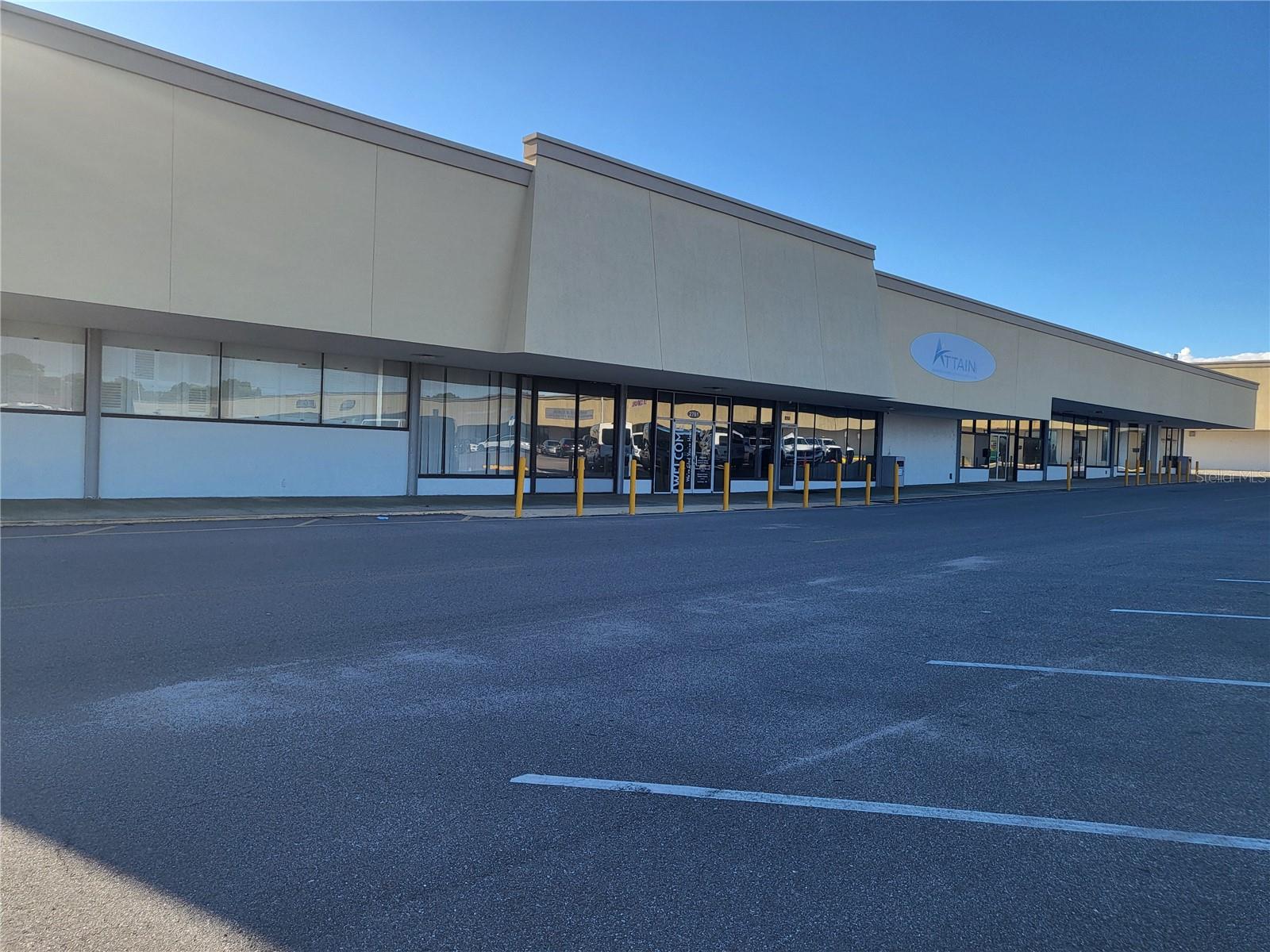 2711 OLD HIGHWAY 441 HWY, MOUNT DORA, FL, 32757