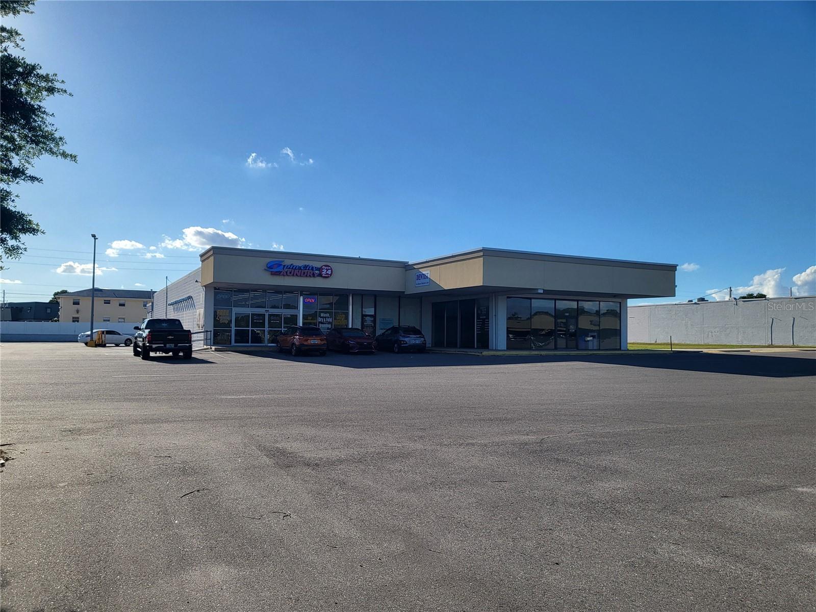 2711 OLD HIGHWAY 441 HWY, MOUNT DORA, FL, 32757