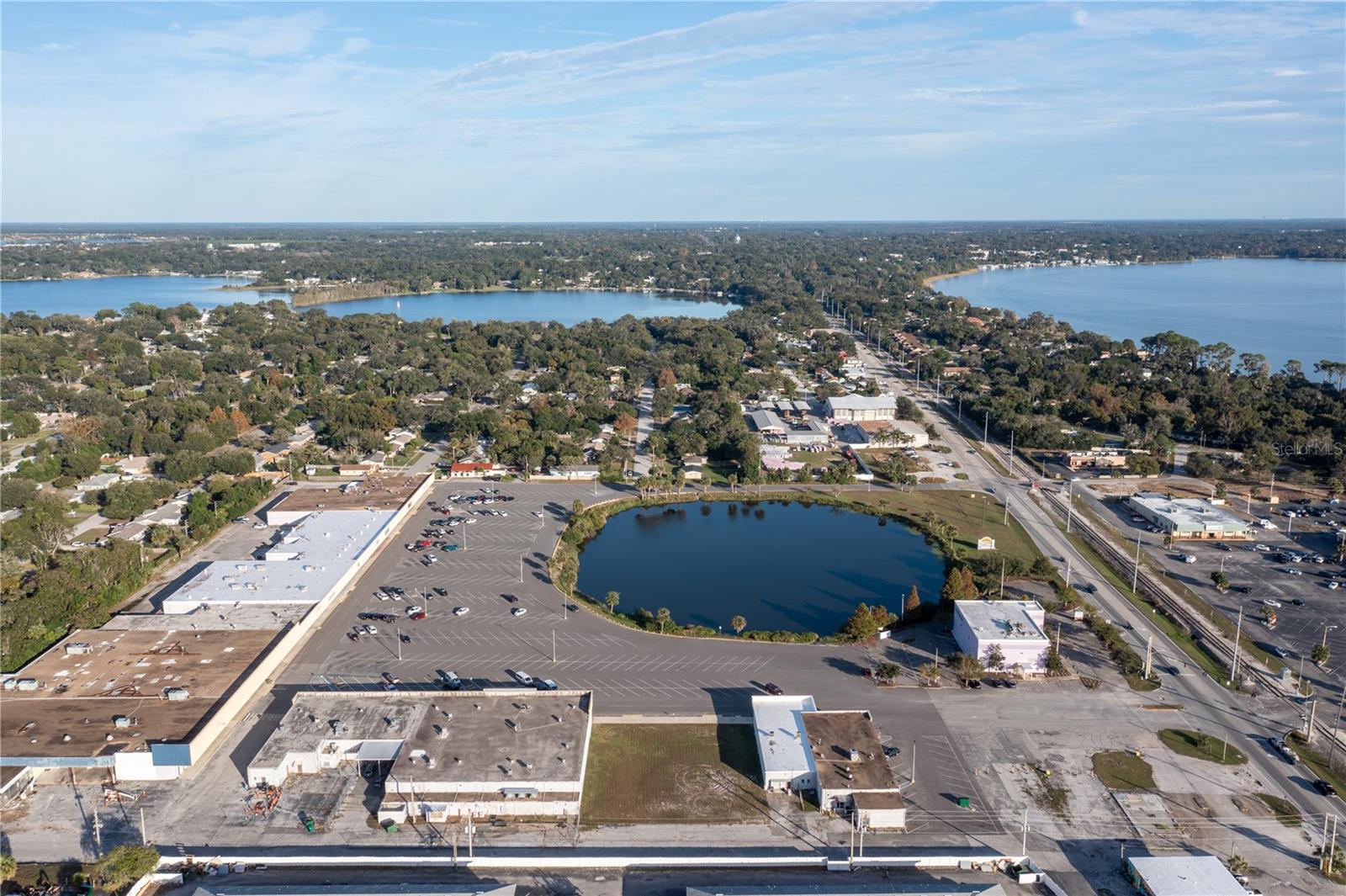 2711 OLD HIGHWAY 441 HWY, MOUNT DORA, FL, 32757