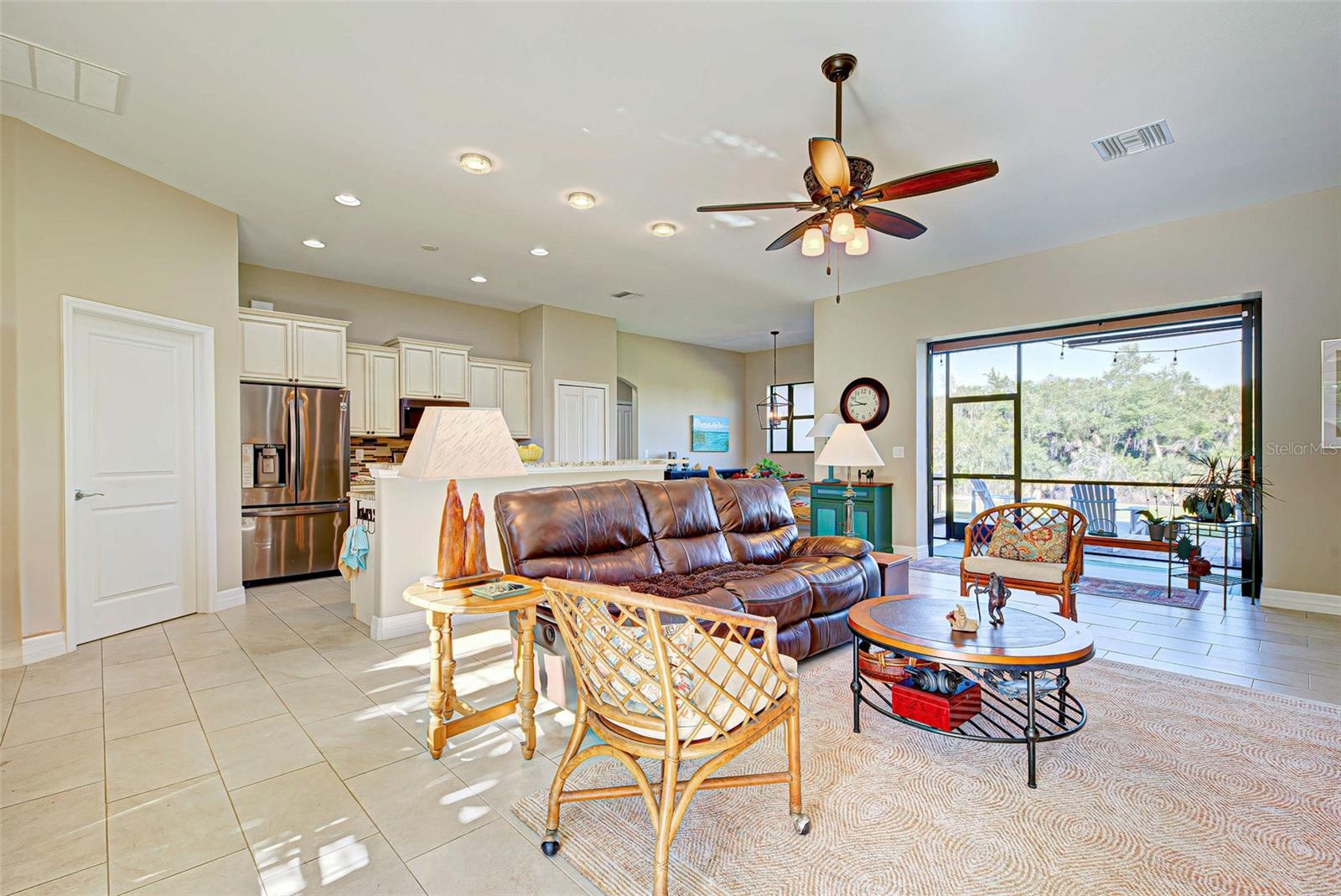 545 PEMBROKE DR, PORT CHARLOTTE, FL, 33954