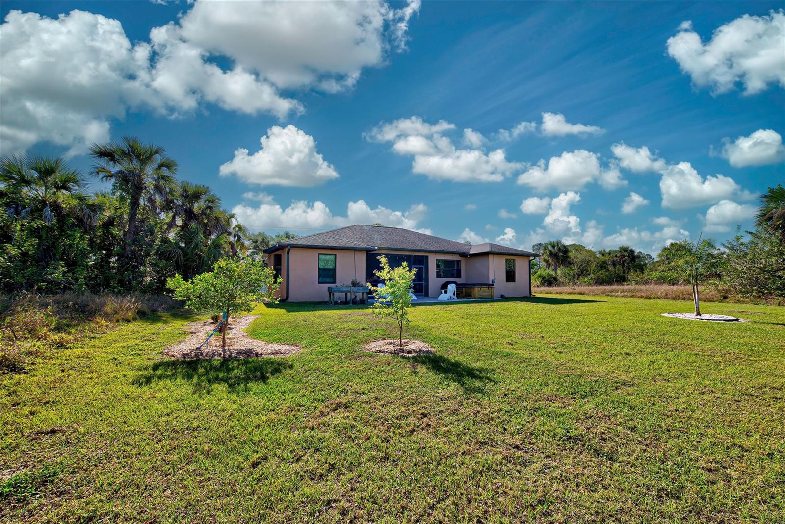 545 PEMBROKE DR, PORT CHARLOTTE, FL, 33954