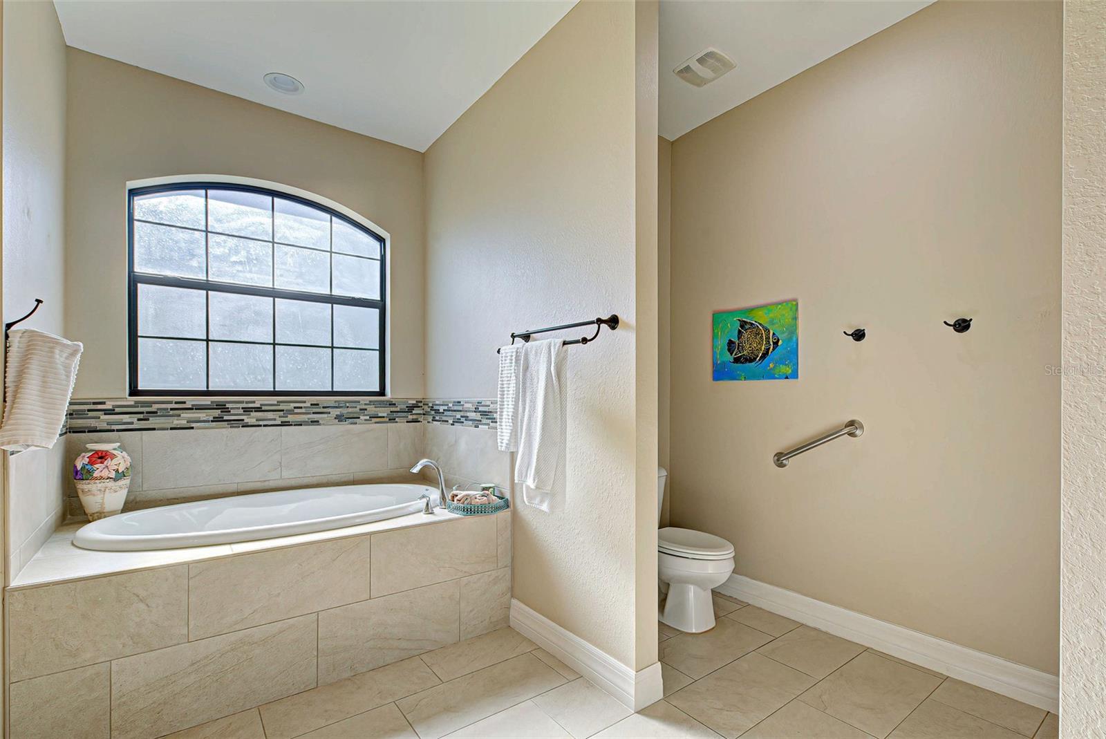 545 PEMBROKE DR, PORT CHARLOTTE, FL, 33954