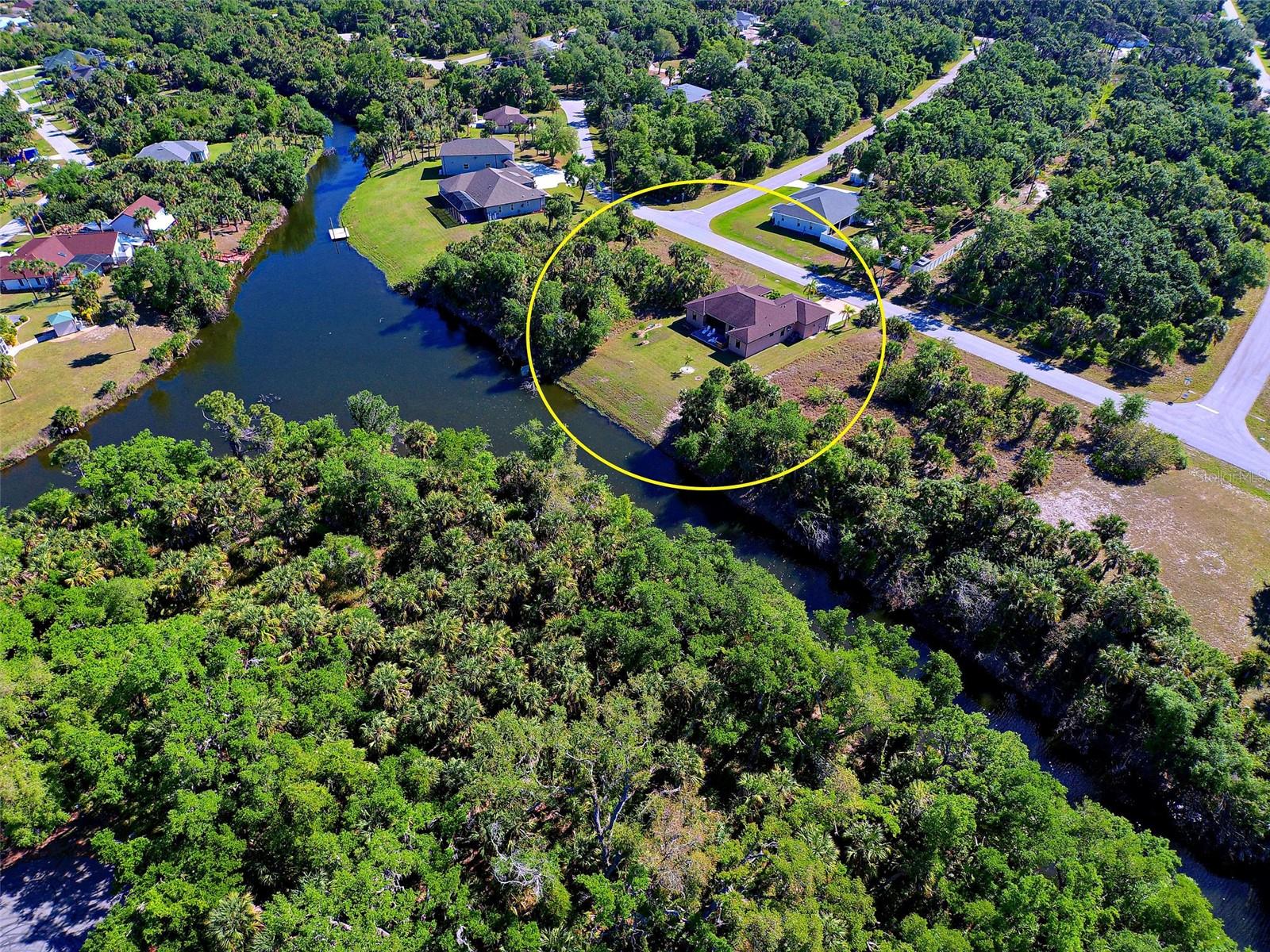 545 PEMBROKE DR, PORT CHARLOTTE, FL, 33954