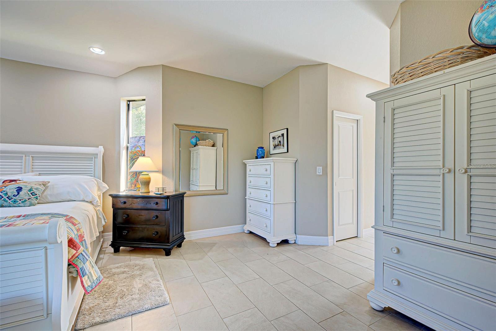 545 PEMBROKE DR, PORT CHARLOTTE, FL, 33954