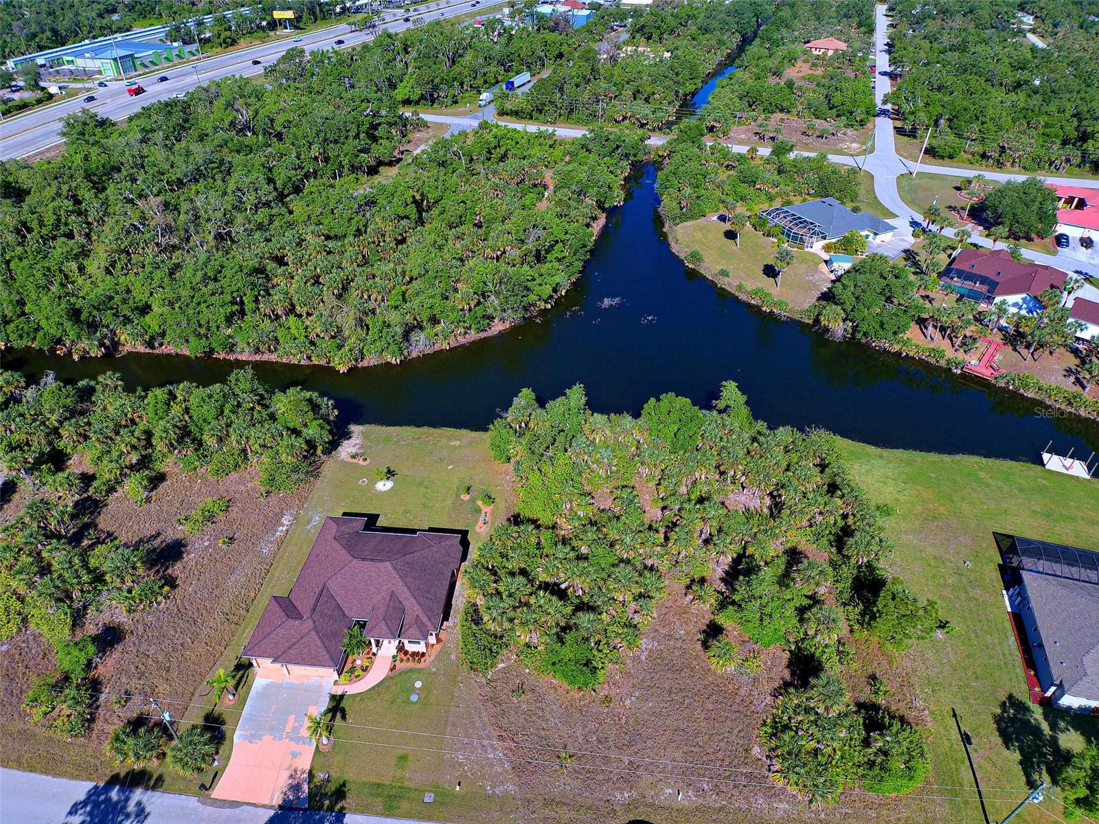 545 PEMBROKE DR, PORT CHARLOTTE, FL, 33954