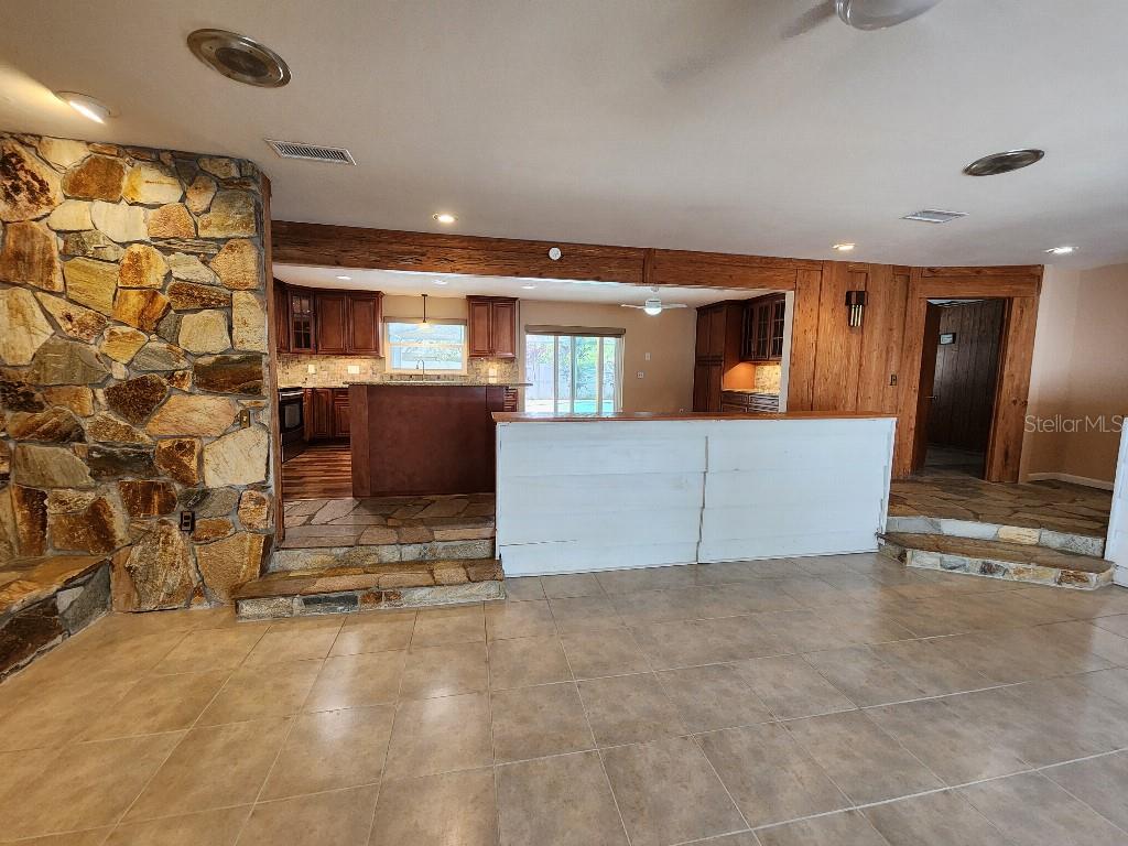 2275 WILLOWBROOK DR, CLEARWATER, FL, 33764