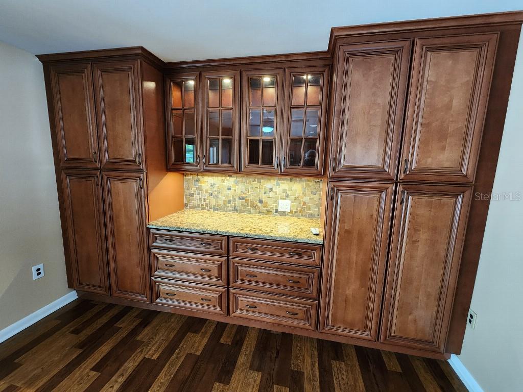 2275 WILLOWBROOK DR, CLEARWATER, FL, 33764