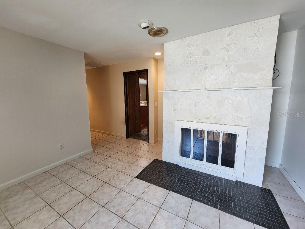 2275 WILLOWBROOK DR, CLEARWATER, FL, 33764