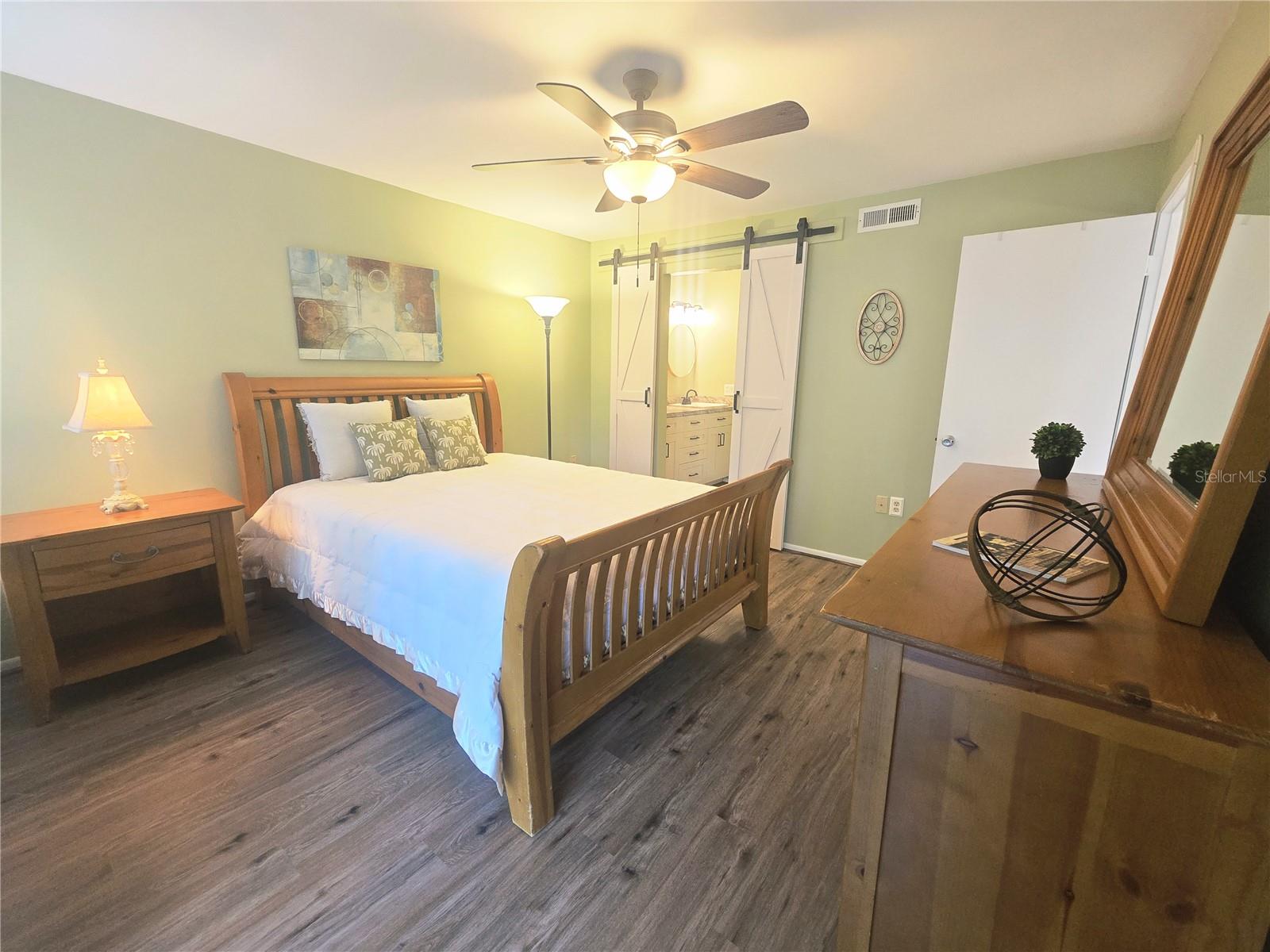 103 CYPRESS POND RD #103, PALM HARBOR, FL, 34683