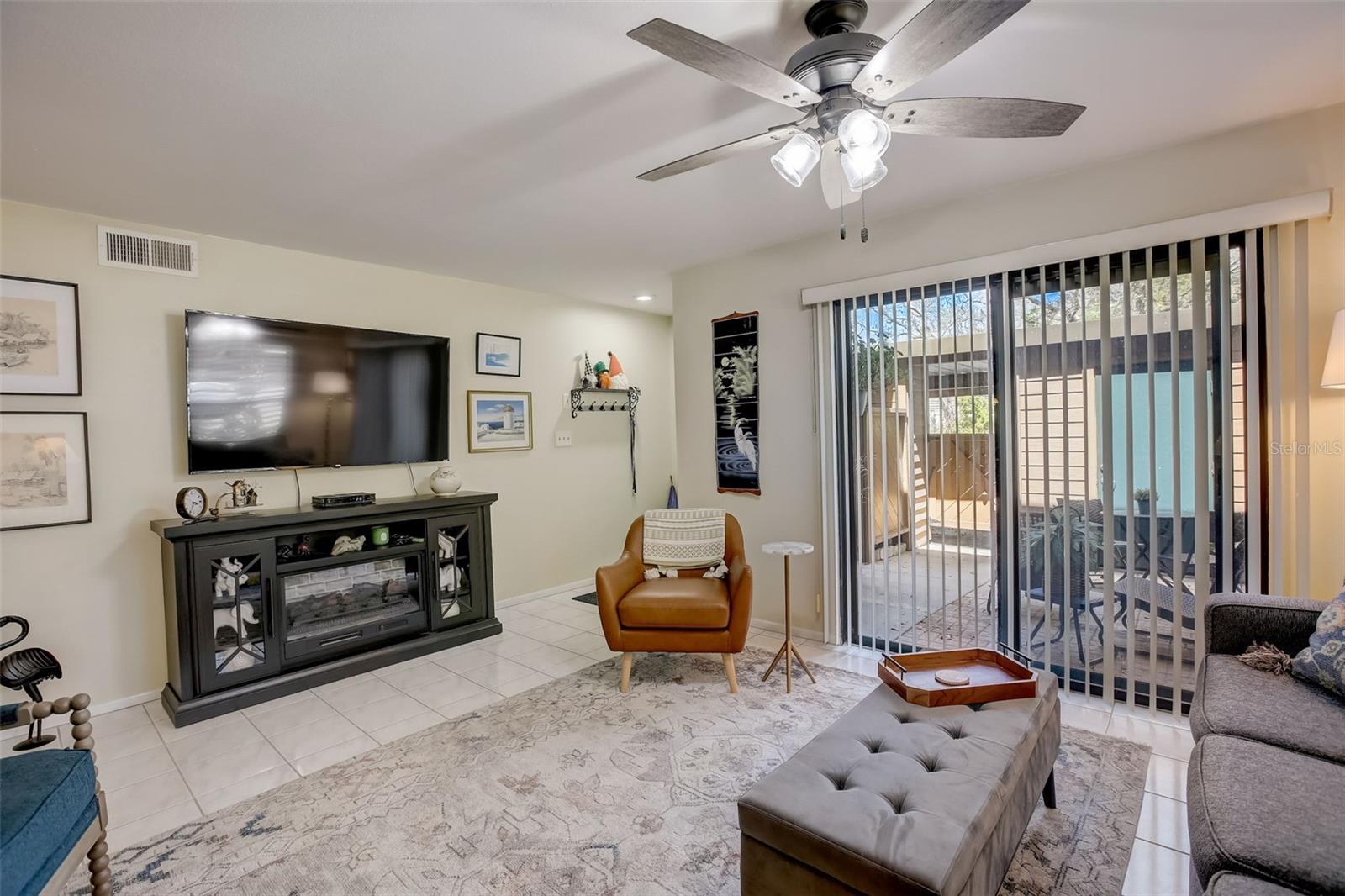 103 CYPRESS POND RD #103, PALM HARBOR, FL, 34683